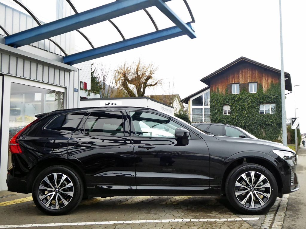 VOLVO XC60 B5 B AWD Plus Dark, Hybride Léger Essence/Électricité, Occasion / Utilisé, Automatique - 3