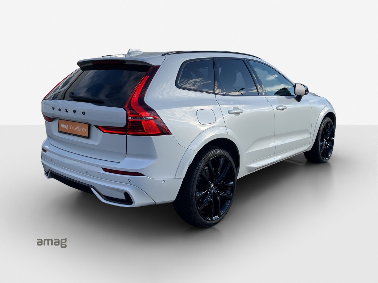 VOLVO XC60 T8 eAWD Ultim Dark, Benzin, Occasion / Gebraucht, Automatik - 6