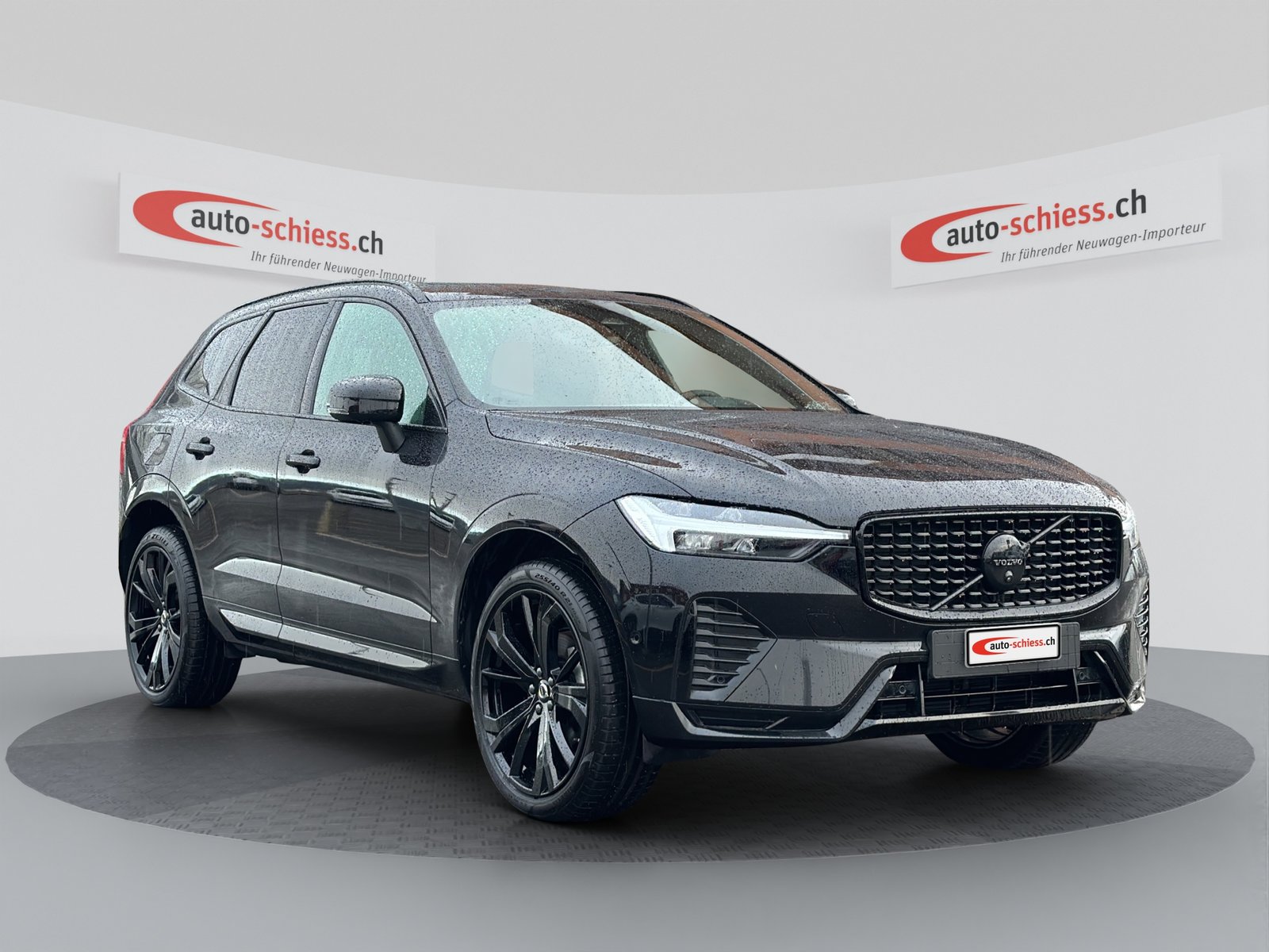 VOLVO XC60 B5 Benzin Mild Hybrid AWD Black Edition Geartroni