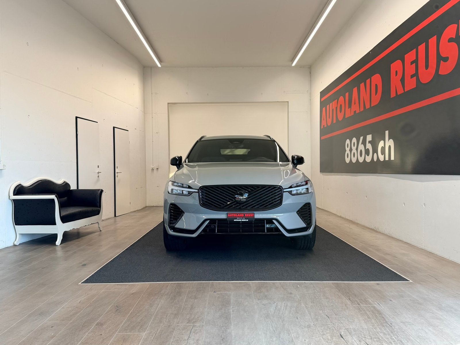 VOLVO XC60 T6 eAWD PluginHybrid Black Edition Geartronic, Hybride Rechargeable Essence/Électricité, Occasion / Utilisé, Automatique - 2
