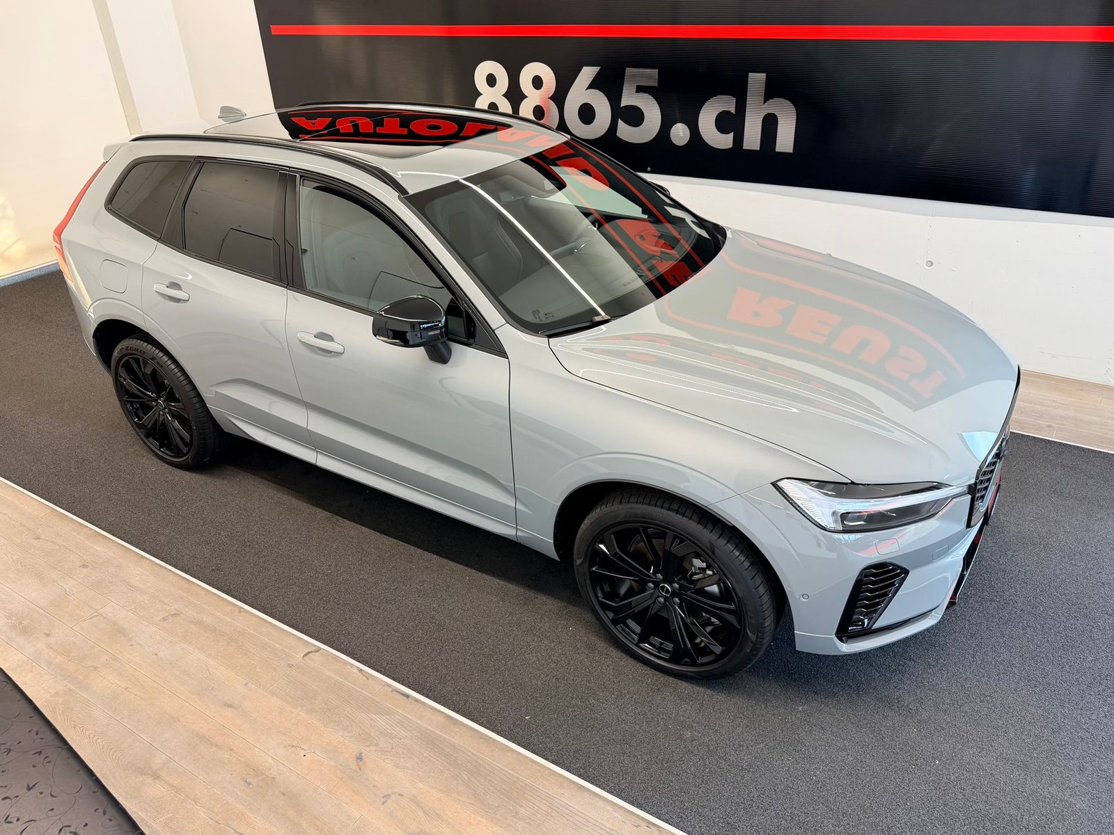 VOLVO XC60 T6 eAWD PluginHybrid Black Edition Geartronic, Hybride Rechargeable Essence/Électricité, Occasion / Utilisé, Automatique - 5