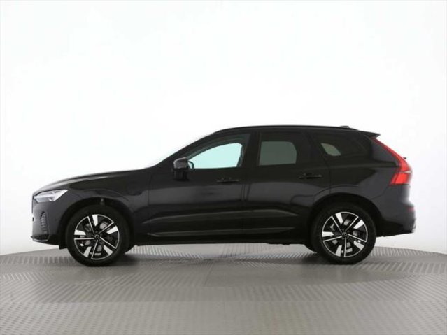 VOLVO XC60 T8 eAWD PluginHybrid Plus Dark Geartronic, Hybride Rechargeable Essence/Électricité, Occasion / Utilisé, Automatique - 2