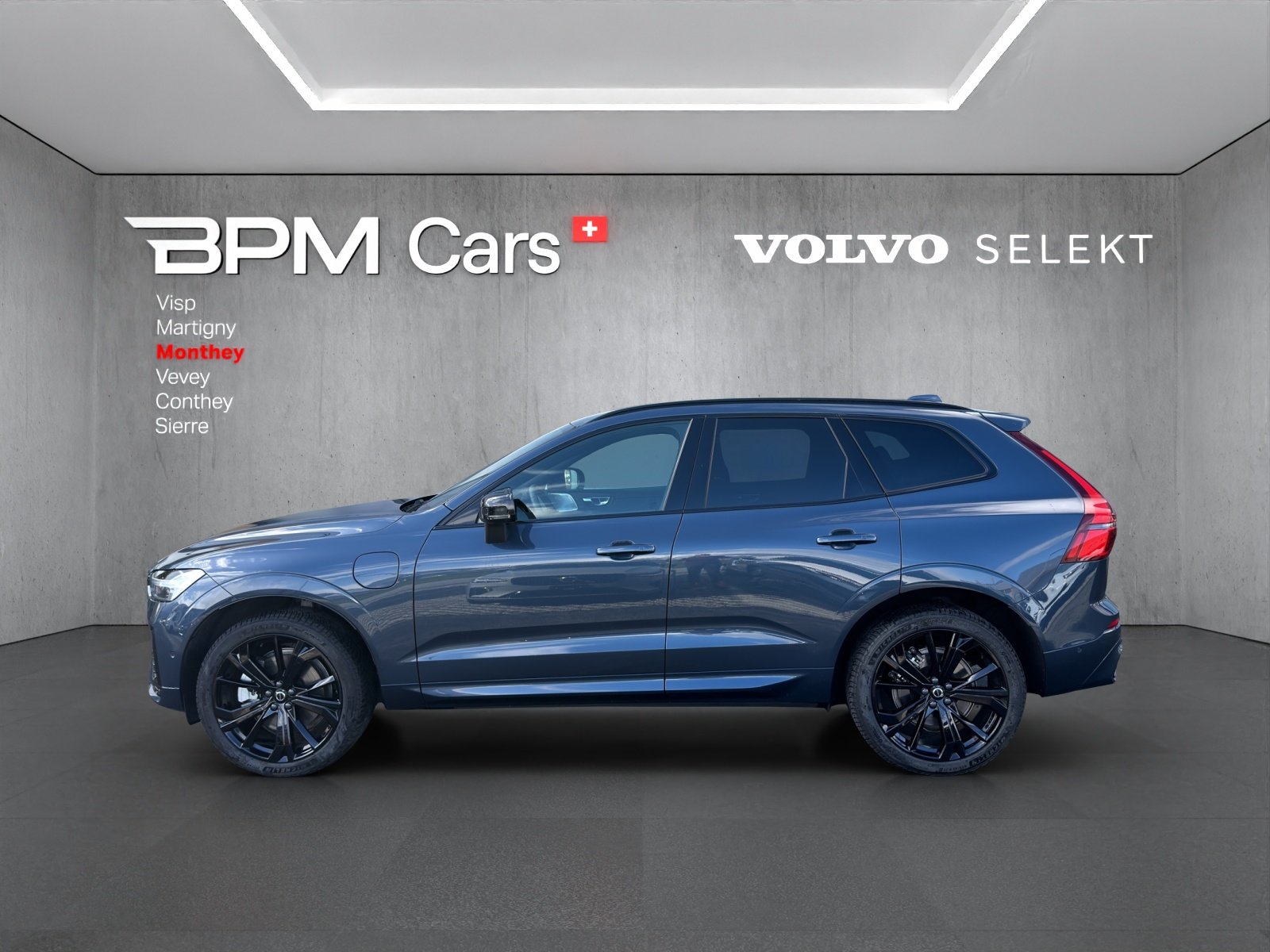 VOLVO XC60 T6 eAWD PluginHybrid Black Edition Geartronic, Plug-in-Hybrid Benzin/Elektro, Occasion / Gebraucht, Automatik - 7