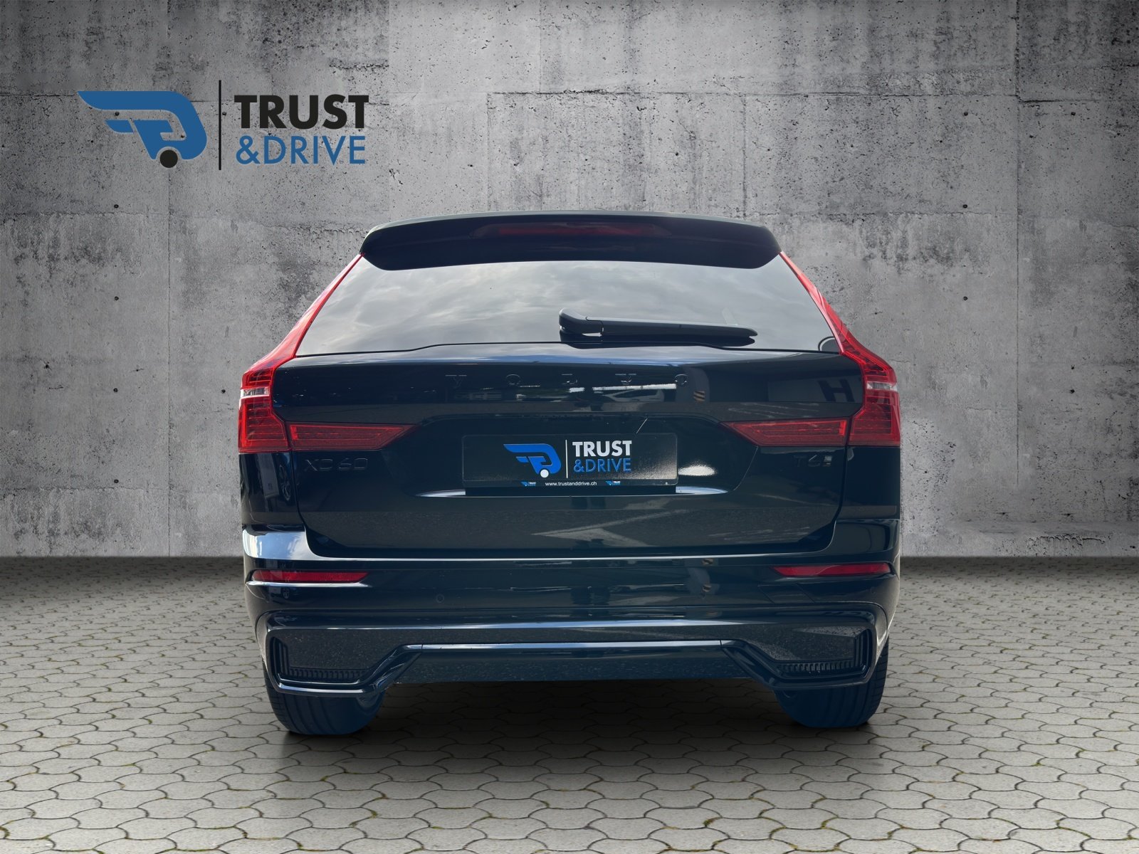 VOLVO XC60 T6 eAWD PluginHybrid Xcentric Geartronic, Plug-in-Hybrid Benzin/Elektro, Occasion / Gebraucht, Automatik - 5