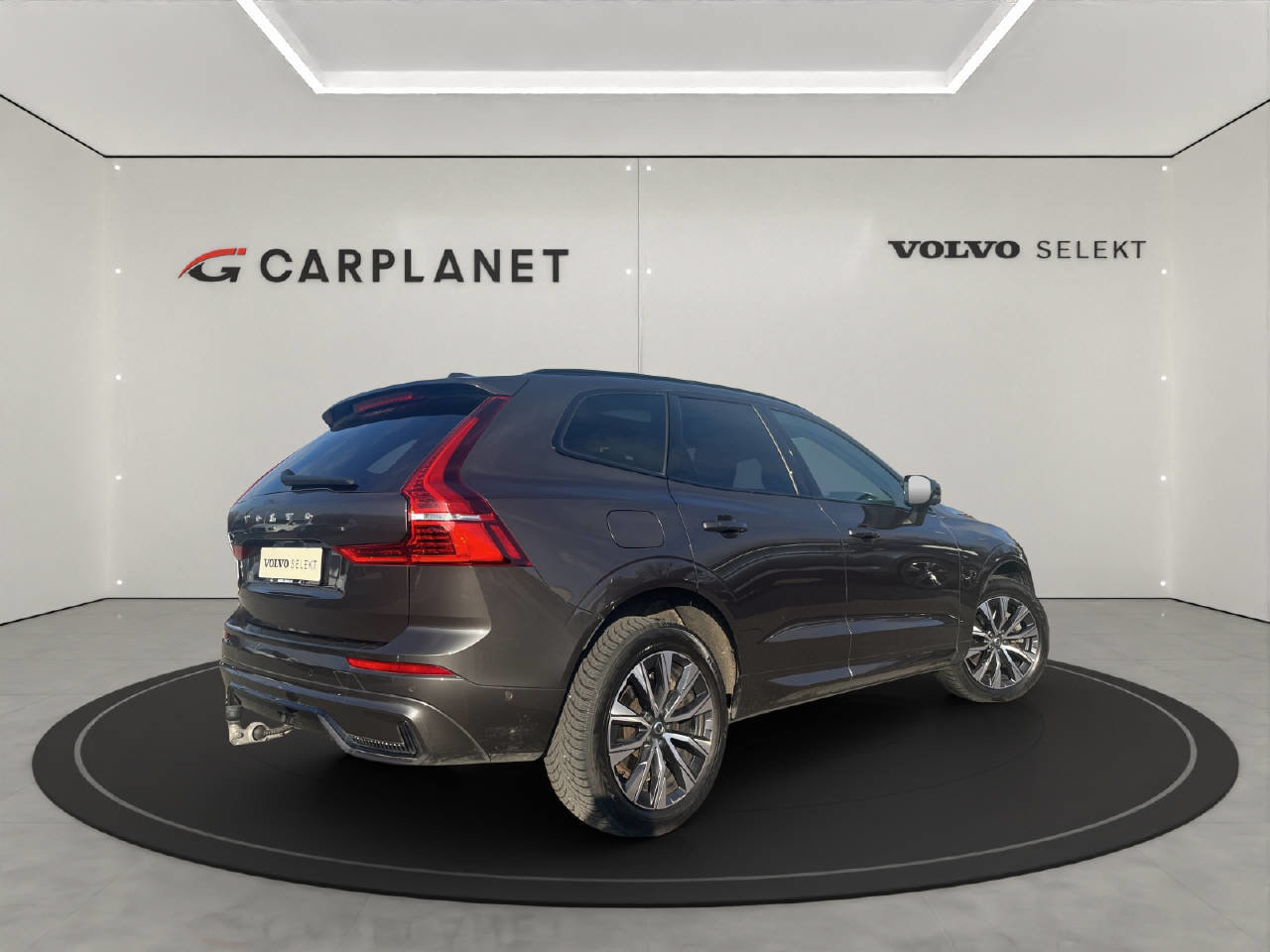 VOLVO XC60 2.0 T6 TE R-Design eAWD, Electric, Second hand / Used, Automatic - 4