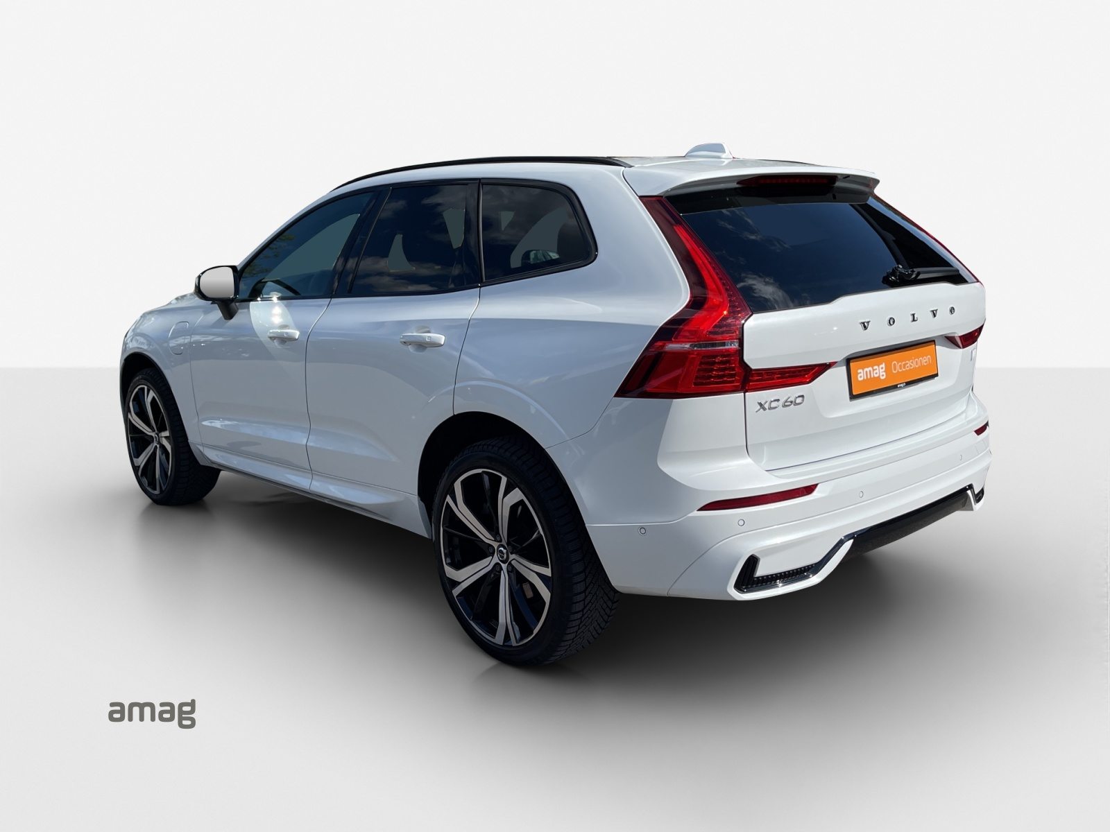 VOLVO XC60 T6 eAWD R-Design, Essence, Occasion / Utilisé, Automatique - 3