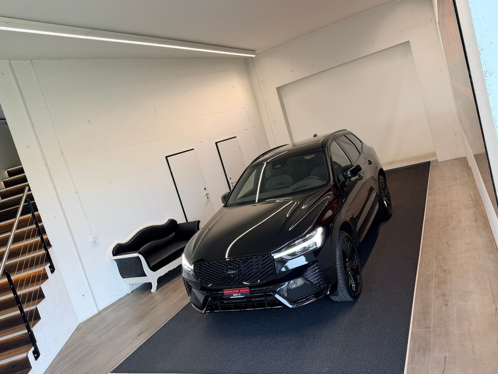 VOLVO XC60 T8 eAWD PluginHybrid Black Edition Geartronic, Plug-in-Hybrid Benzina/Elettrica, Occasioni / Usate, Automatico - 4