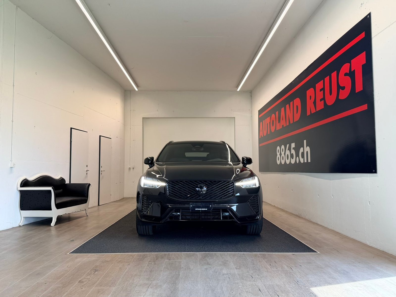 VOLVO XC60 B5 Benzin Mild Hybrid AWD Black Edition Geartroni, Benzina, Occasioni / Usate, Automatico - 2