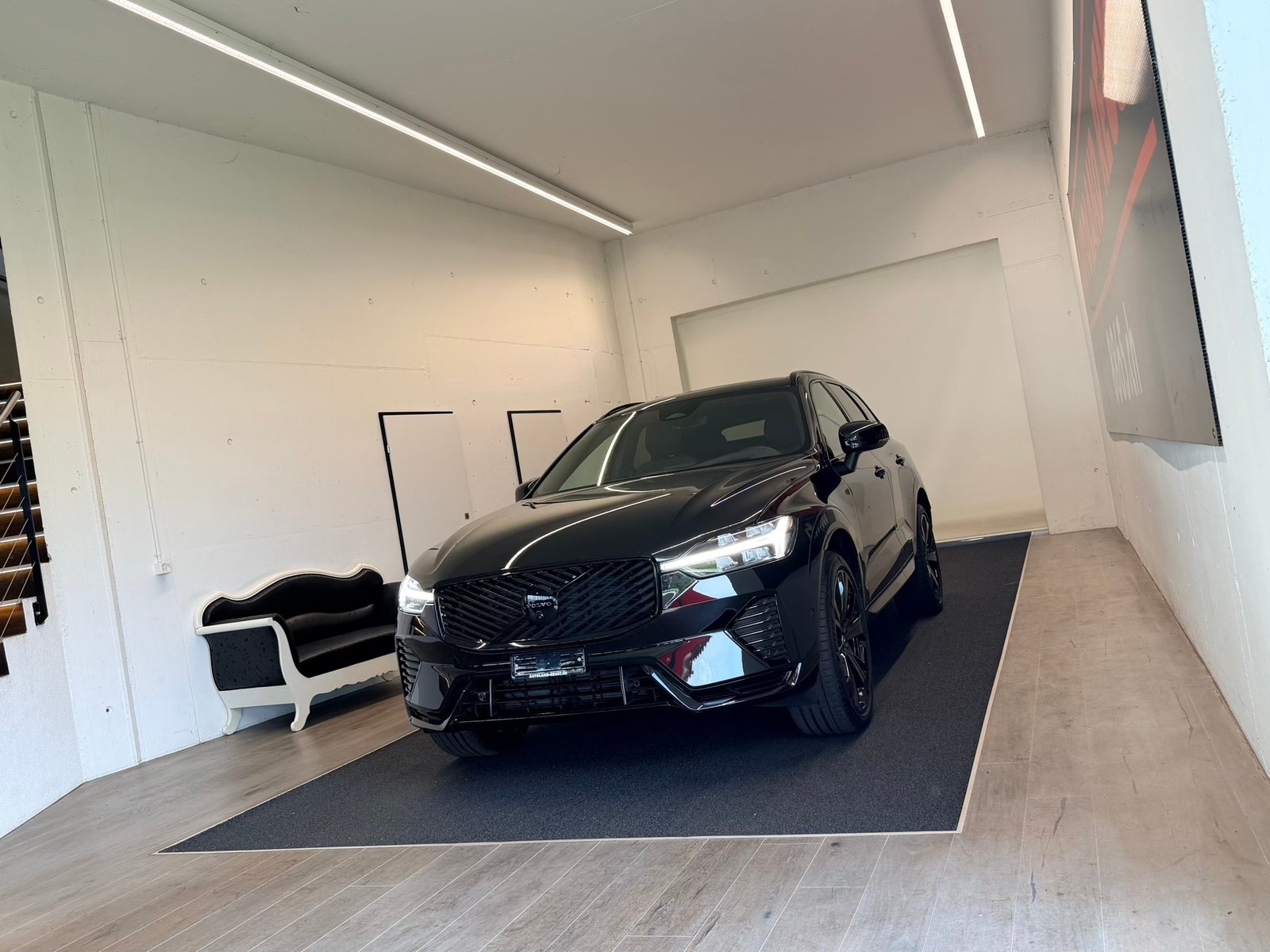 VOLVO XC60 B5 Benzin Mild Hybrid AWD Black Edition Geartroni, Benzina, Occasioni / Usate, Automatico - 3