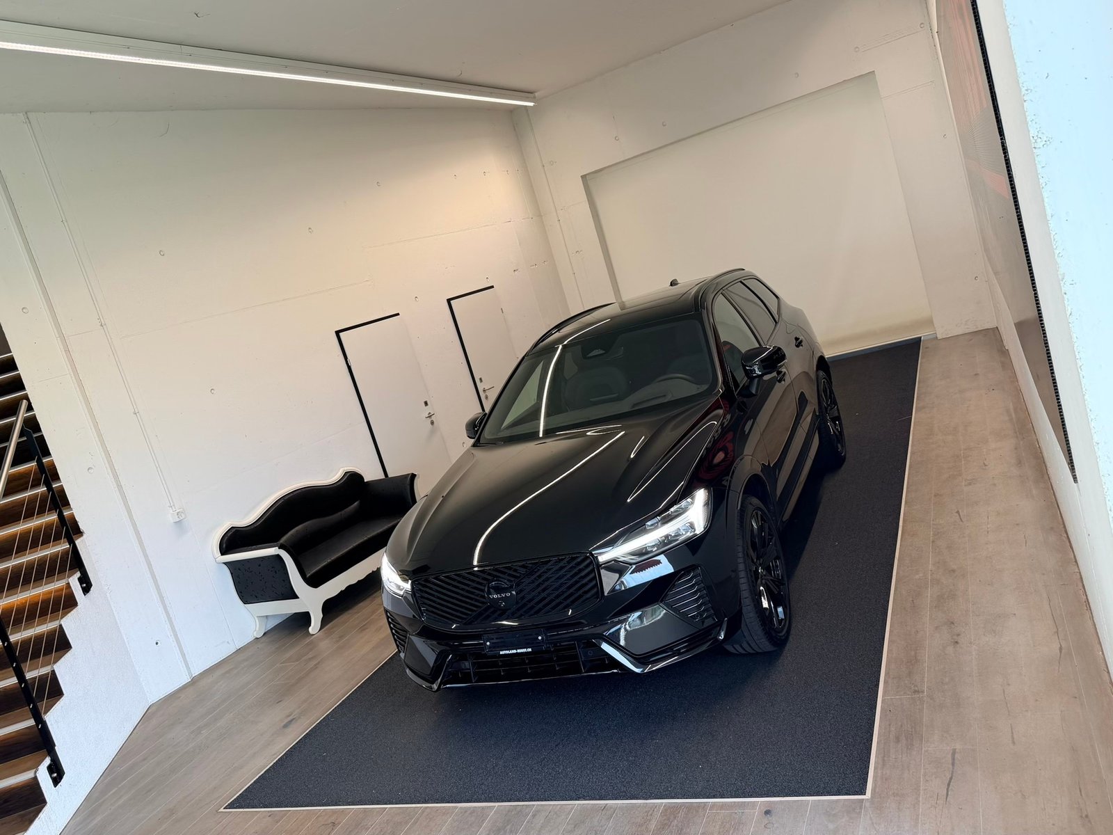 VOLVO XC60 B5 Benzin Mild Hybrid AWD Black Edition Geartroni, Benzina, Occasioni / Usate, Automatico - 4