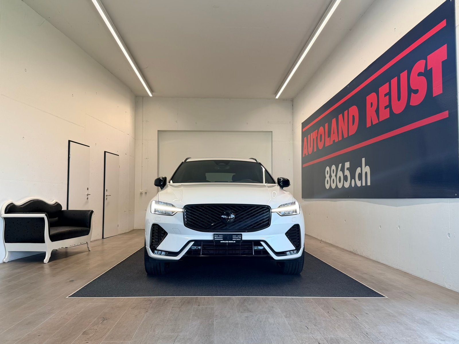 VOLVO XC60 B5 Benzin Mild Hybrid AWD Black Edition Geartroni, Benzina, Occasioni / Usate, Automatico - 2