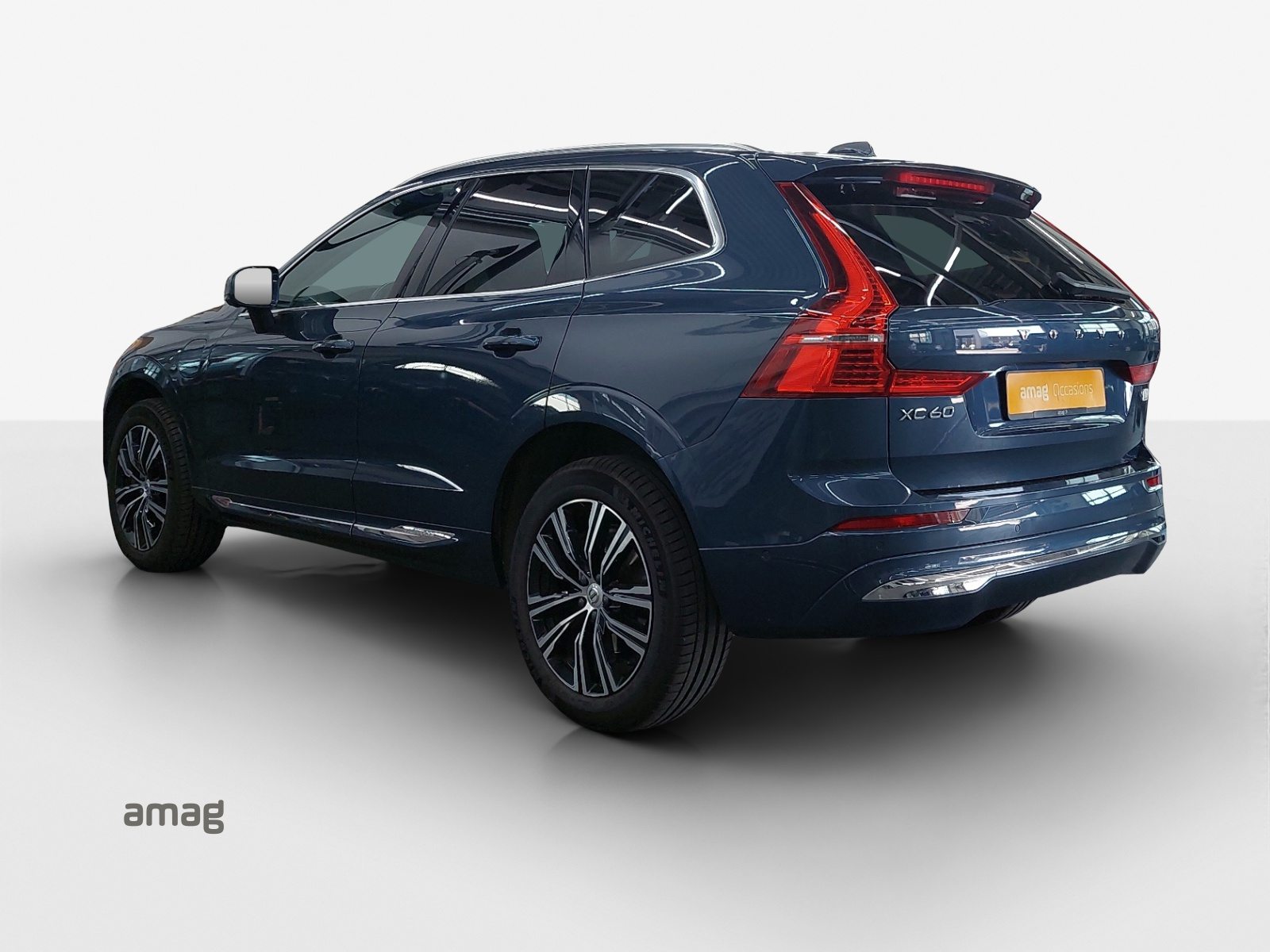 VOLVO XC60 T6 eAWD Inscription, Benzin, Occasion / Gebraucht, Automatik - 3