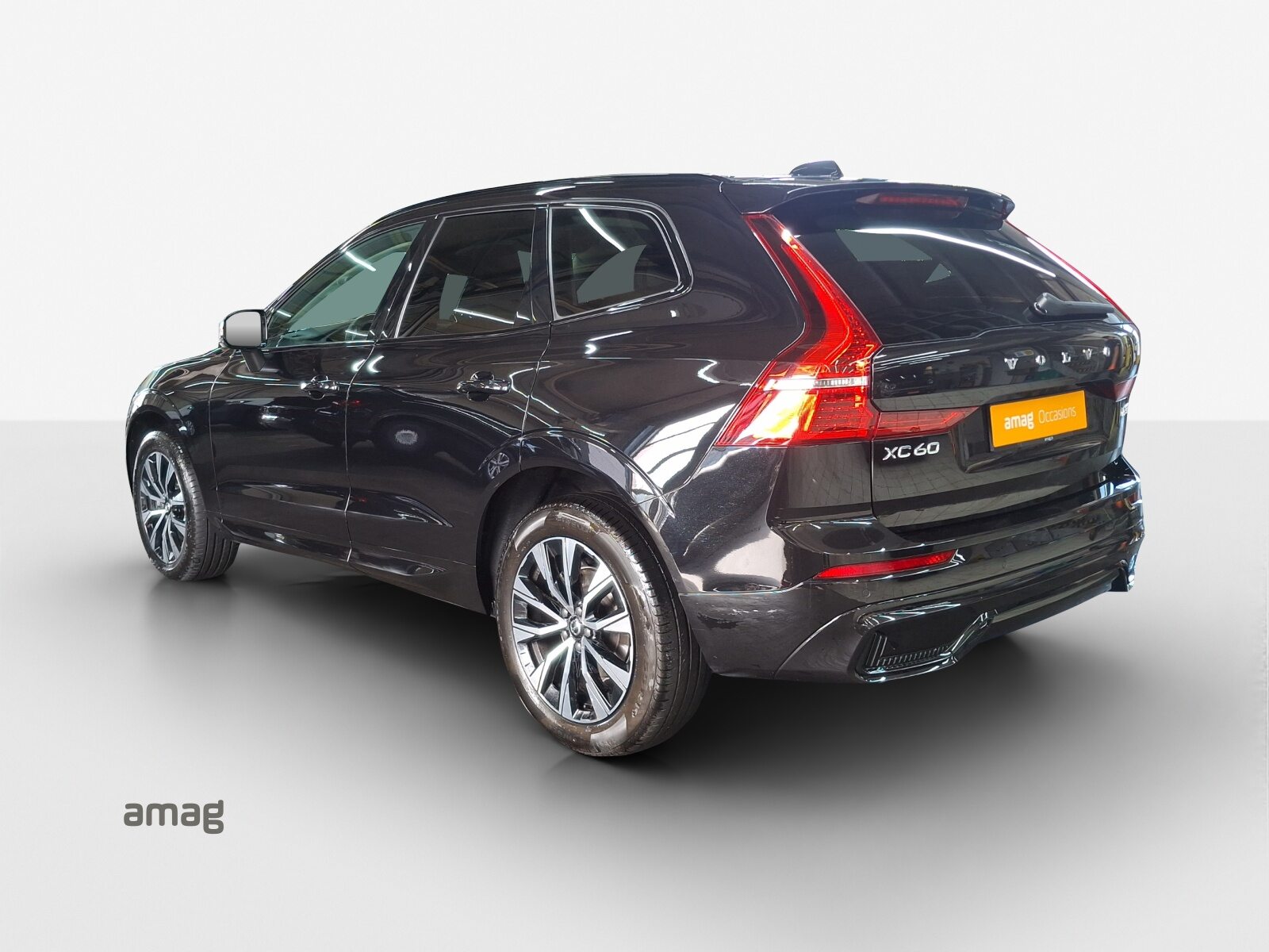 VOLVO XC60 B5 B AWD Plus Dark, Benzina, Occasioni / Usate, Automatico - 3