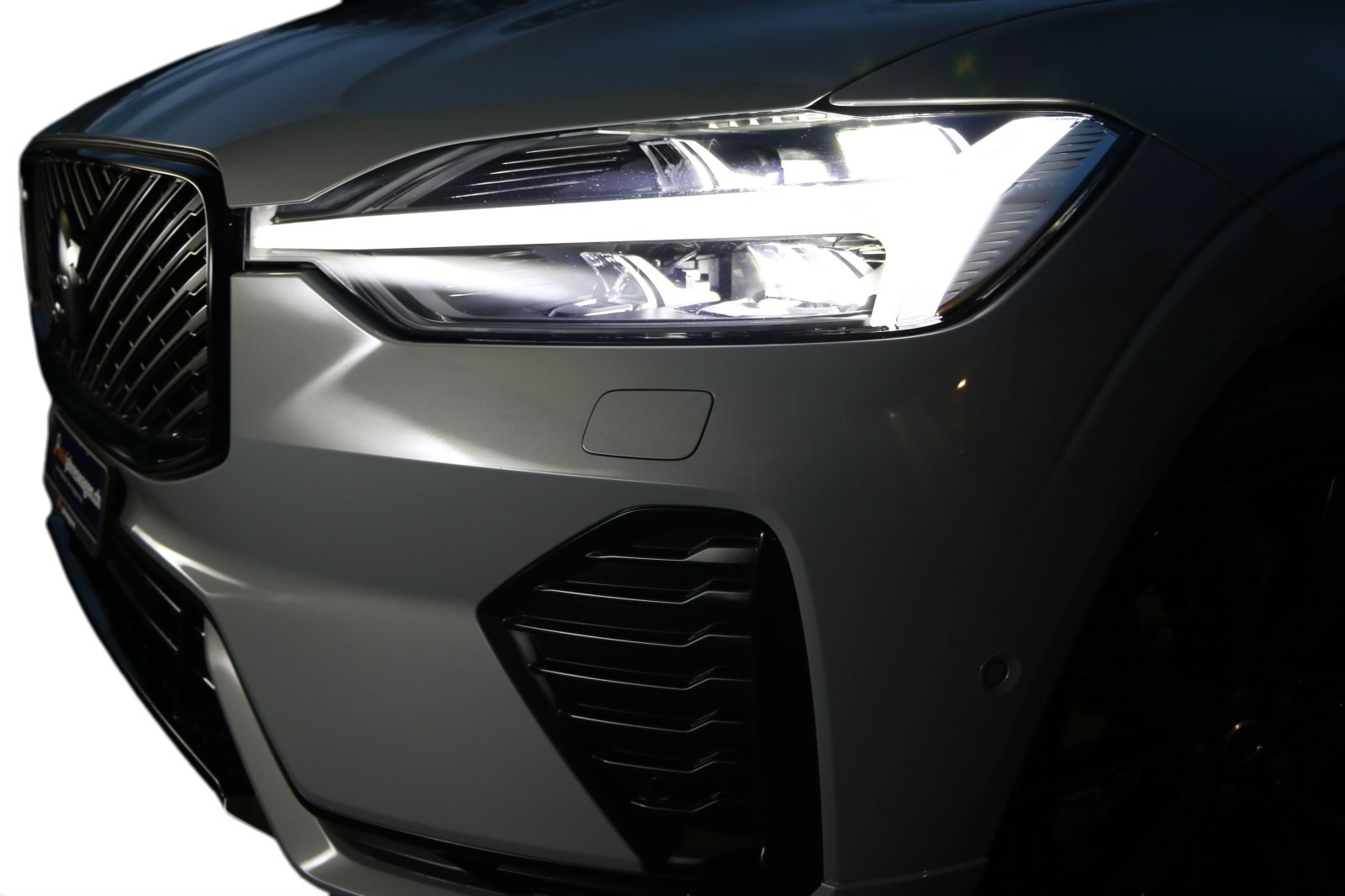 VOLVO XC60 T6 eAWD PluginHybrid Ultra Dark Geartronic, Plug-in-Hybrid Benzin/Elektro, Vorführwagen, Automat - 7