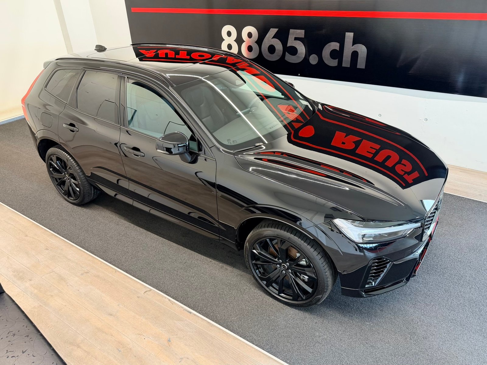 VOLVO XC60 T6 eAWD PluginHybrid Black Edition Geartronic, Plug-in-Hybrid Benzina/Elettrica, Auto dimostrativa, Automatico - 4