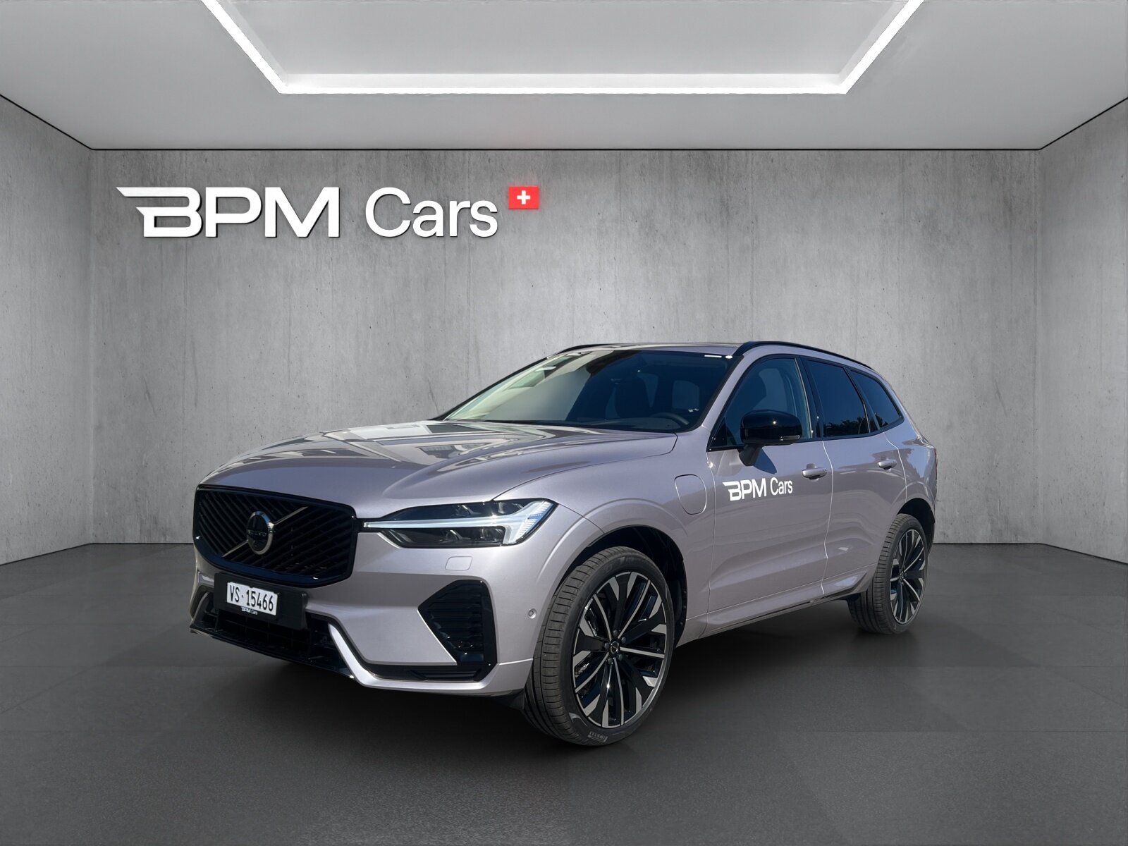 VOLVO XC60 T6 eAWD PluginHybrid Ultra Dark Geartronic