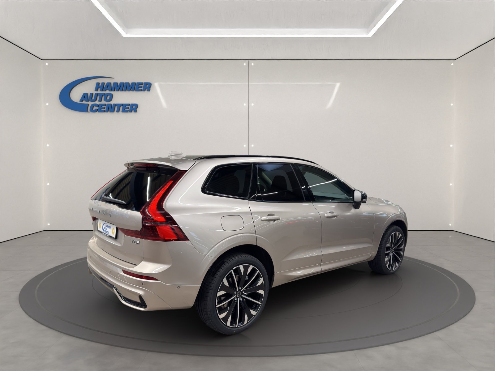 VOLVO XC60 2.0 T8 TE Ultra Dark eAWD, Plug-in-Hybrid Benzina/Elettrica, Auto nuove, Automatico - 5