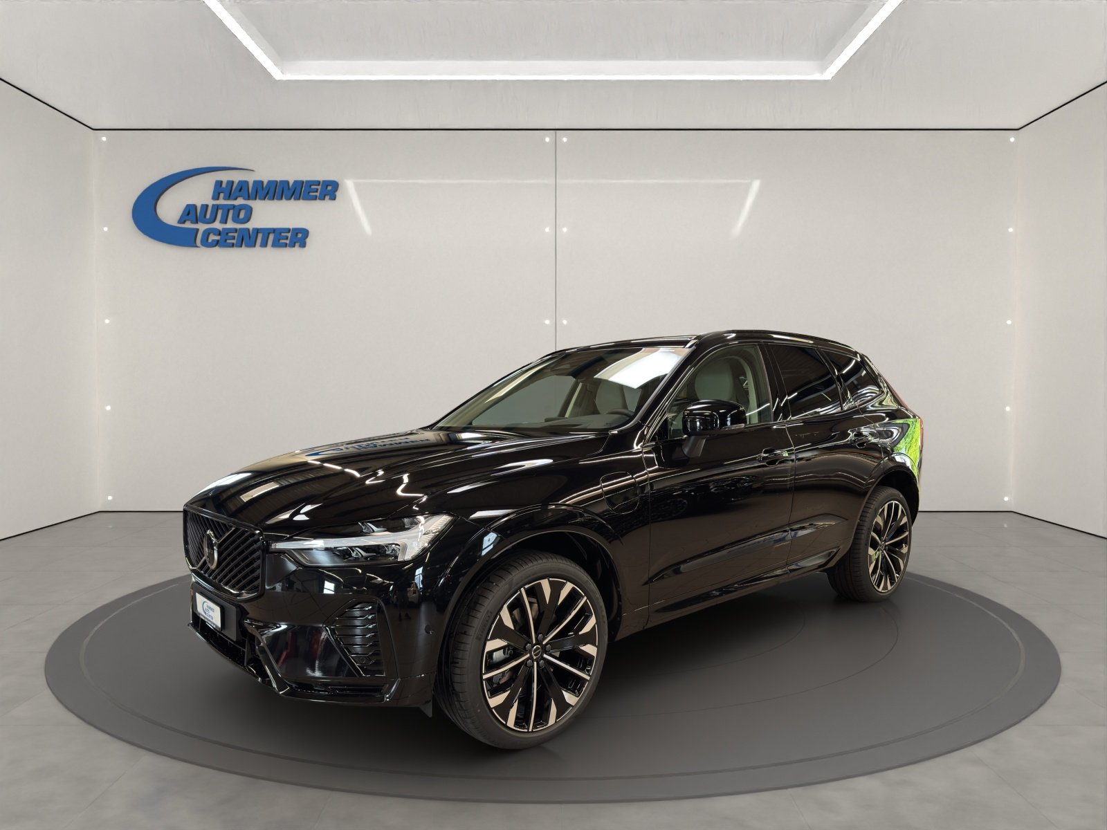 VOLVO XC60 2.0 T8 TE Ultra Dark eAWD