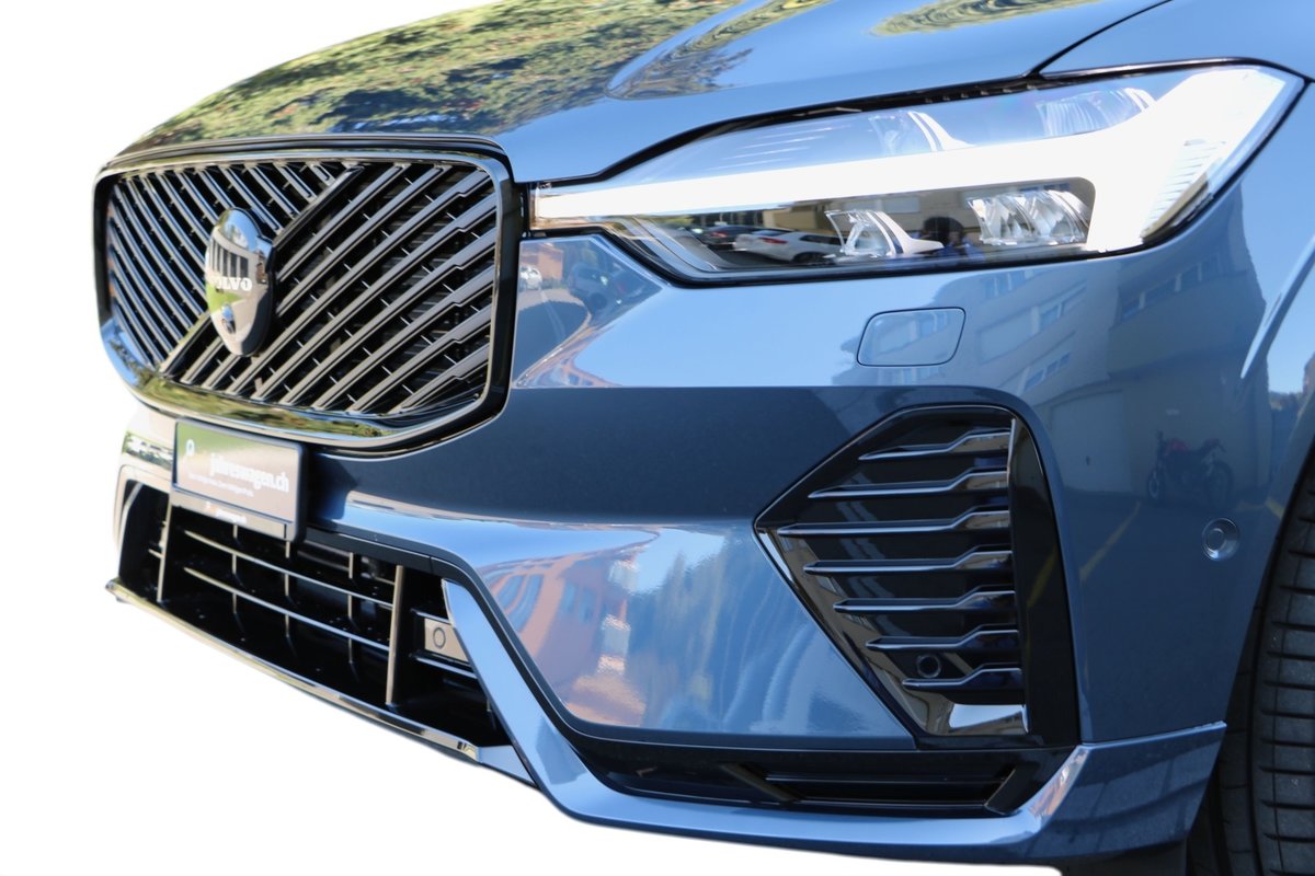VOLVO XC60 T6 eAWD PluginHybrid Plus Dark Geartronic, Hybride Rechargeable Essence/Électricité, Voiture nouvelle, Automatique - 7