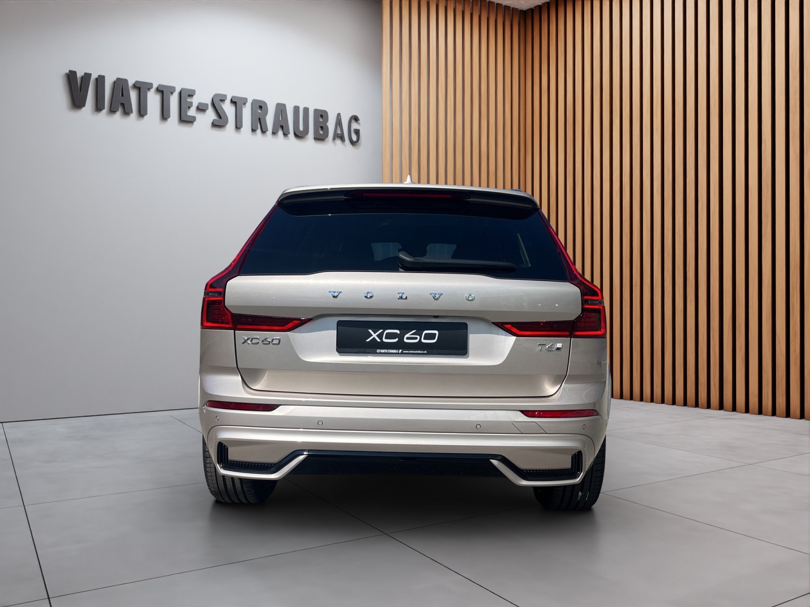 VOLVO XC60 2.0 T6 TE Ultra Dark eAWD, Plug-in-Hybrid Benzina/Elettrica, Auto nuove, Automatico - 4