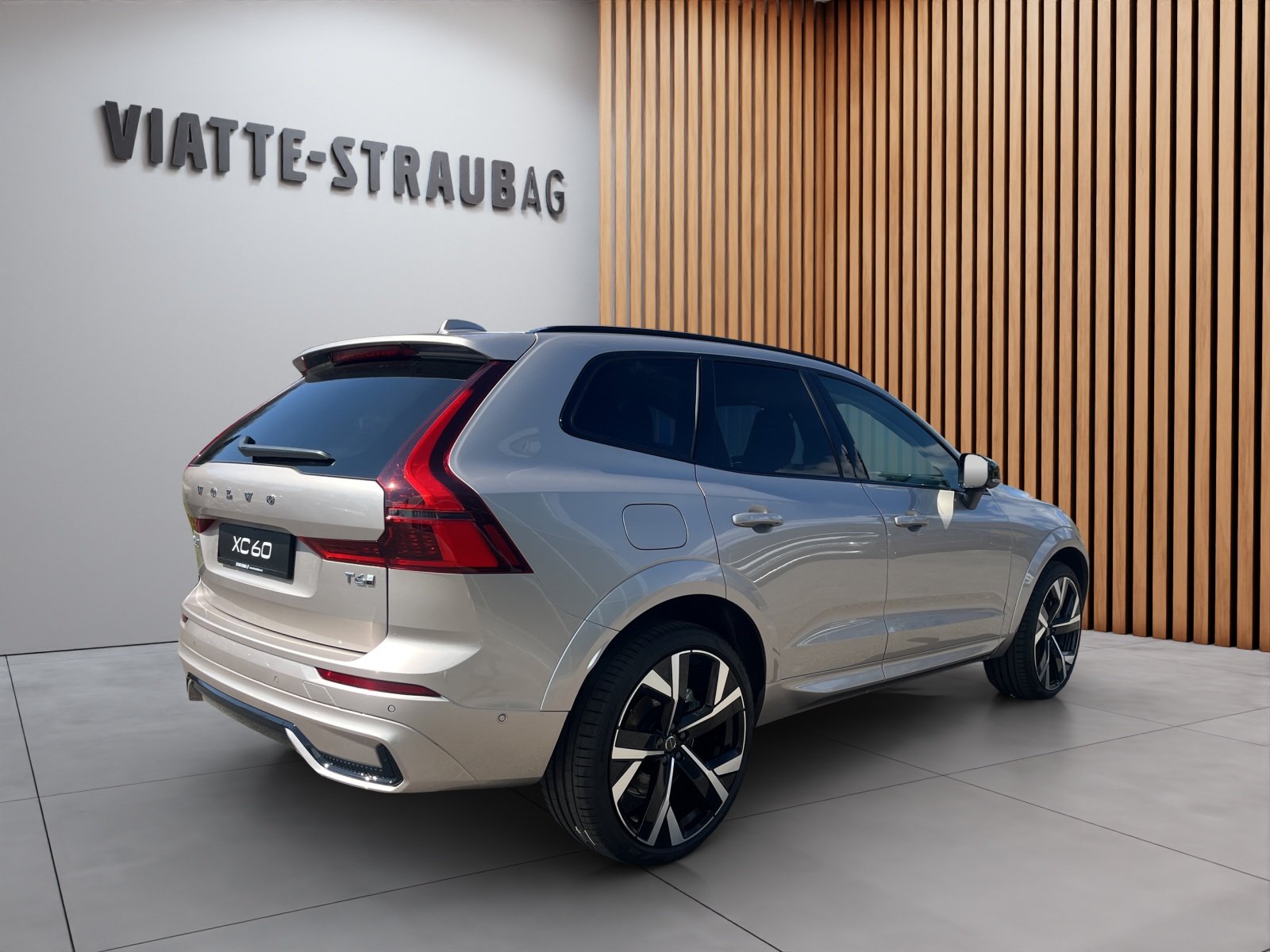 VOLVO XC60 2.0 T6 TE Ultra Dark eAWD, Plug-in-Hybrid Benzina/Elettrica, Auto nuove, Automatico - 5