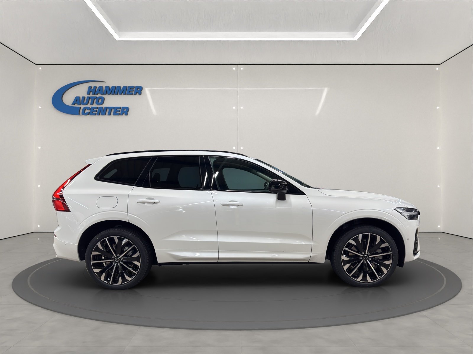 VOLVO XC60 2.0 T8 TE Ultra Dark eAWD, Plug-in-Hybrid Benzina/Elettrica, Auto nuove, Automatico - 6