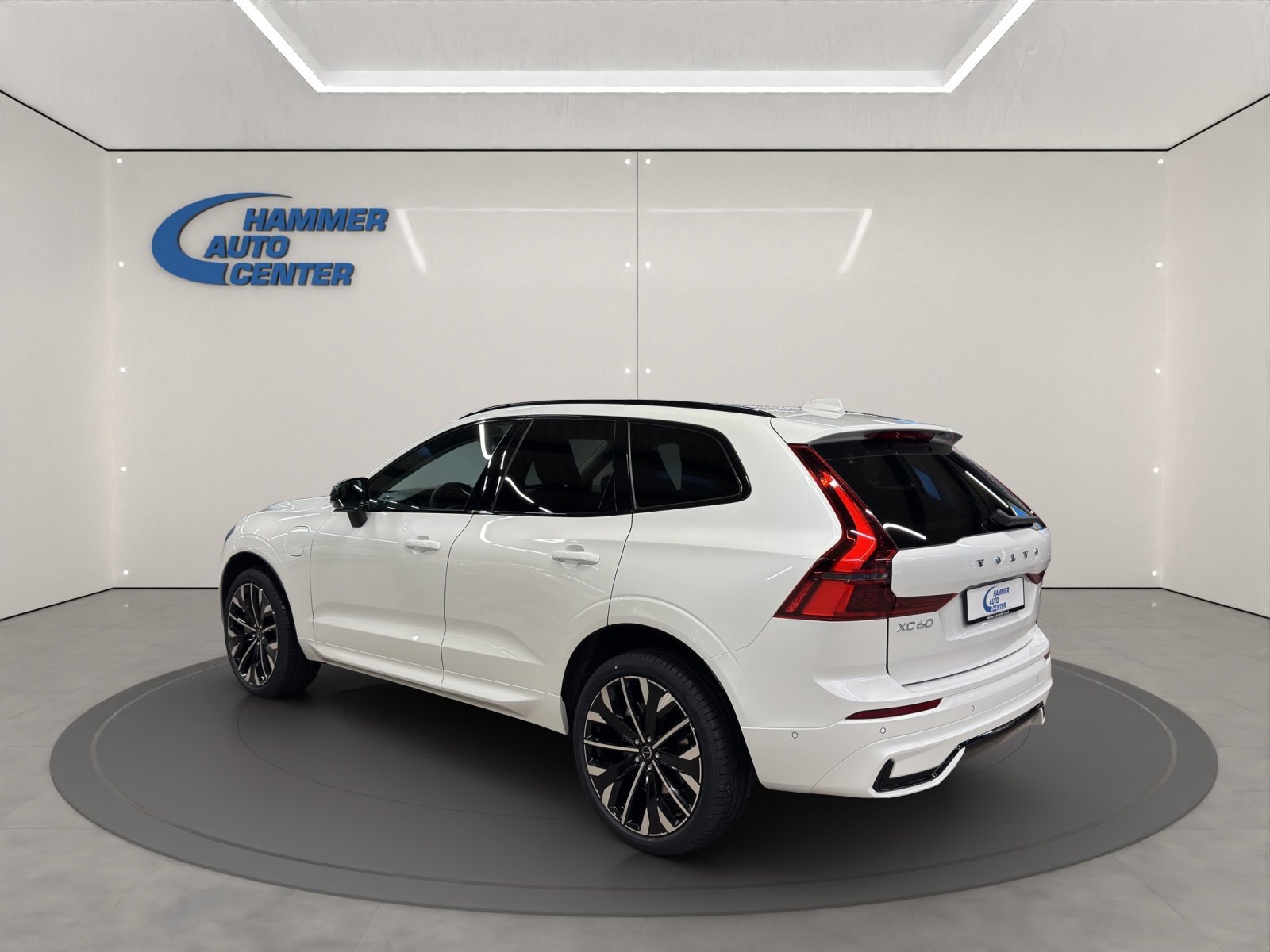 VOLVO XC60 2.0 T8 TE Ultra Dark eAWD, Plug-in-Hybrid Benzin/Elektro, Neuwagen, Automatik - 3
