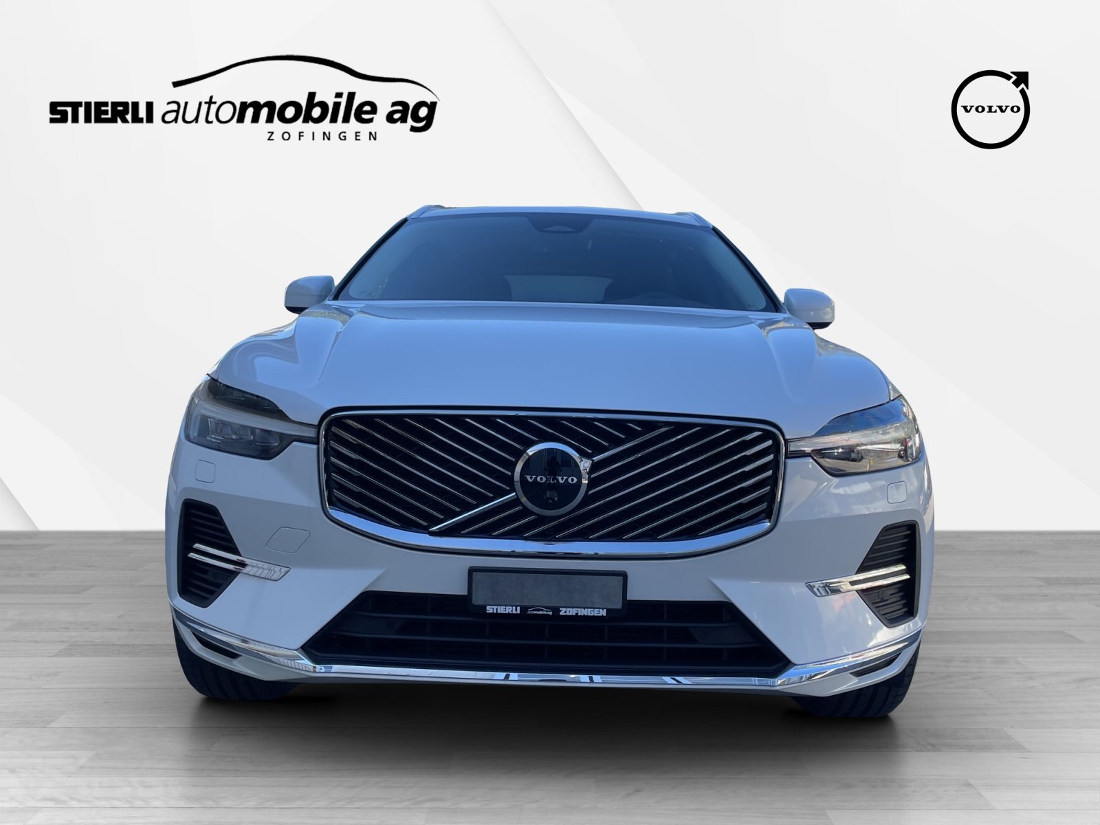 VOLVO XC60 2.0 T8 TE Ultra Bright eAWD, Plug-in-Hybrid Benzina/Elettrica, Auto nuove, Automatico - 2