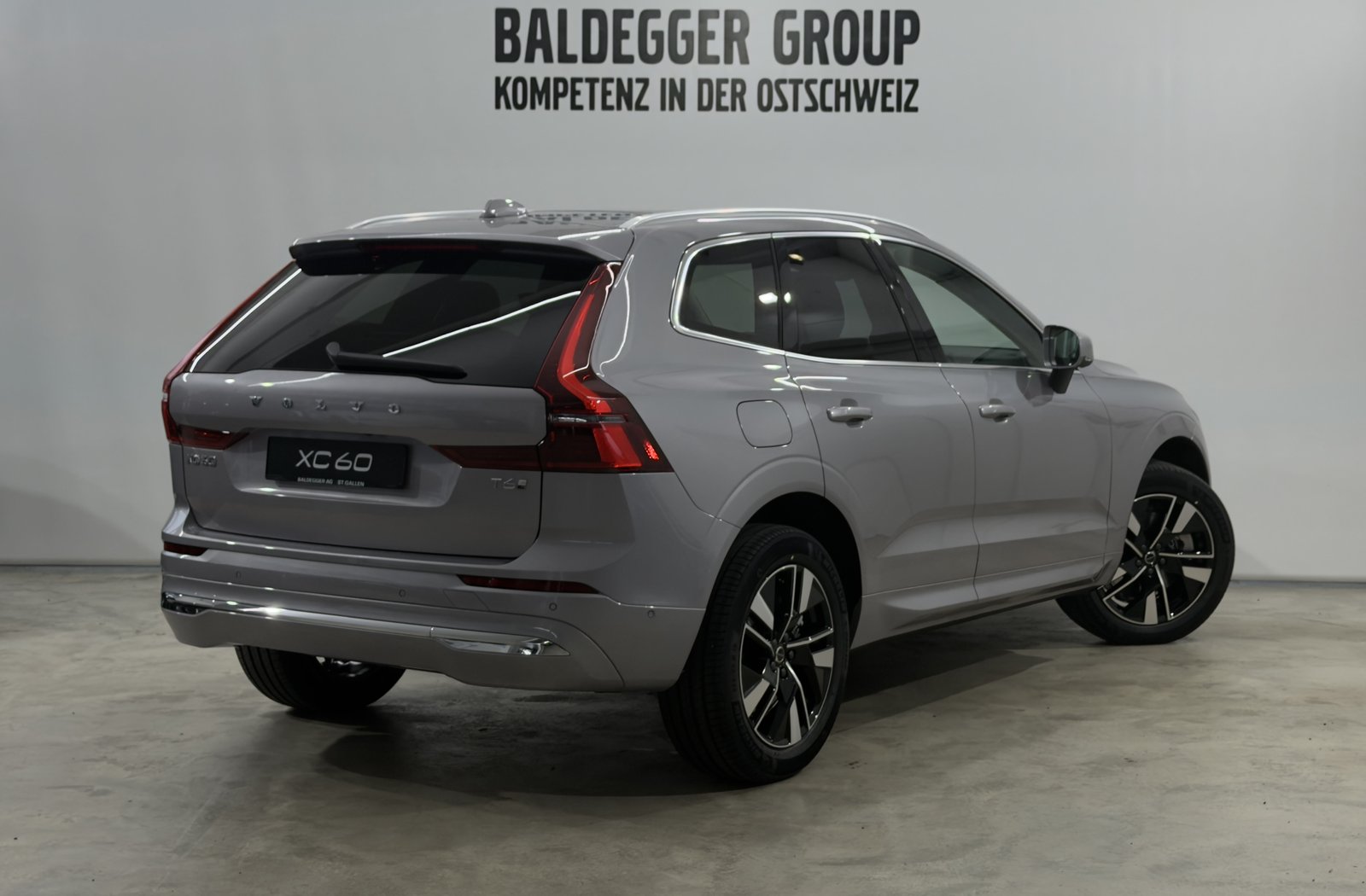 VOLVO XC60 2.0 T6 TE Plus Bright eAW, Hybride Intégral Essence/Électricité, Voiture nouvelle, Automatique - 3
