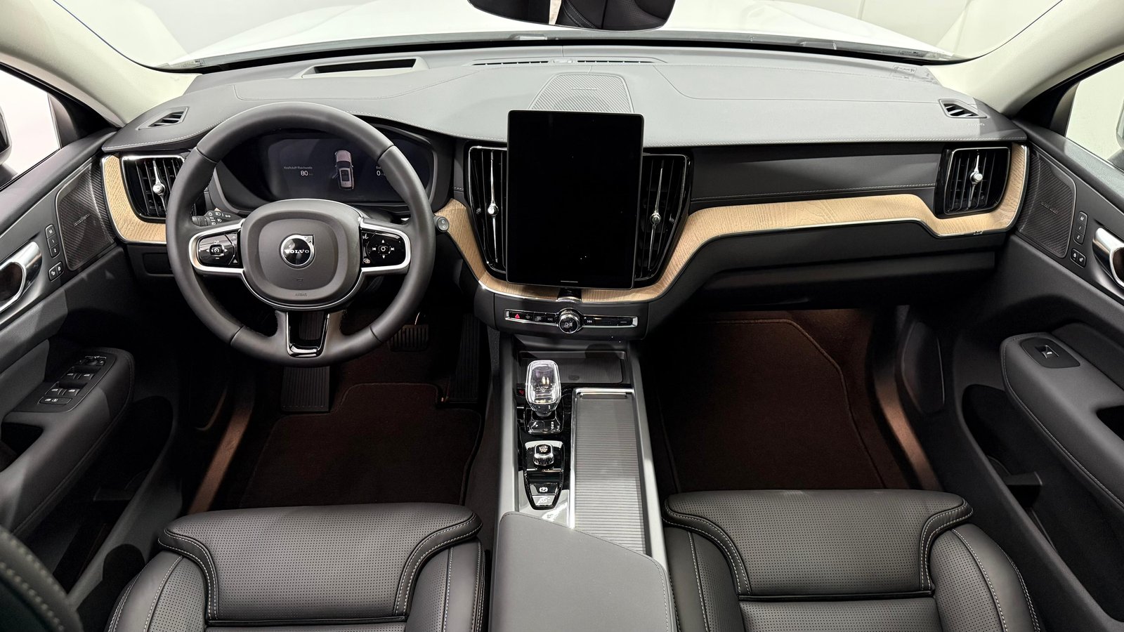 VOLVO XC60 2.0 T6 TE Ultra Dark eAWD, Hybride Intégral Essence/Électricité, Voiture nouvelle, Automatique - 5