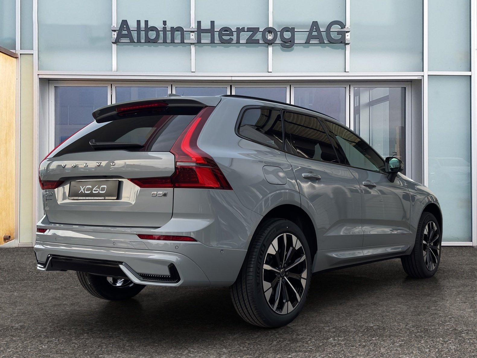 VOLVO XC60 2.0 B5 MH Ultra Dark AWD, Hybride Léger Essence/Électricité, Voiture nouvelle, Automatique - 4