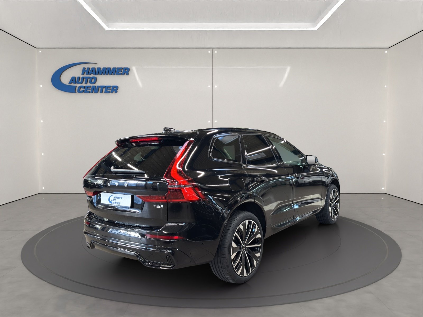 VOLVO XC60 2.0 T6 TE Ultra Dark eAWD, Hybride Rechargeable Essence/Électricité, Voiture nouvelle, Automatique - 5