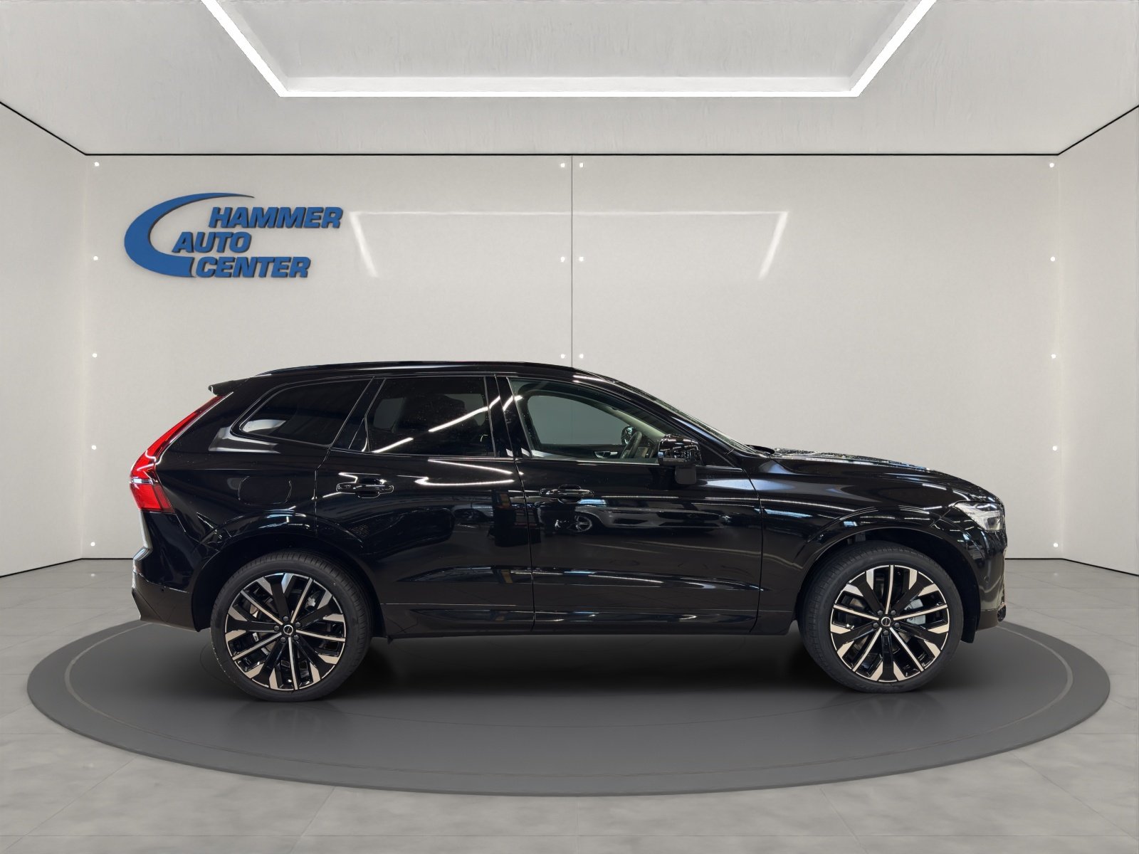 VOLVO XC60 2.0 T6 TE Ultra Dark eAWD, Hybride Rechargeable Essence/Électricité, Voiture nouvelle, Automatique - 6