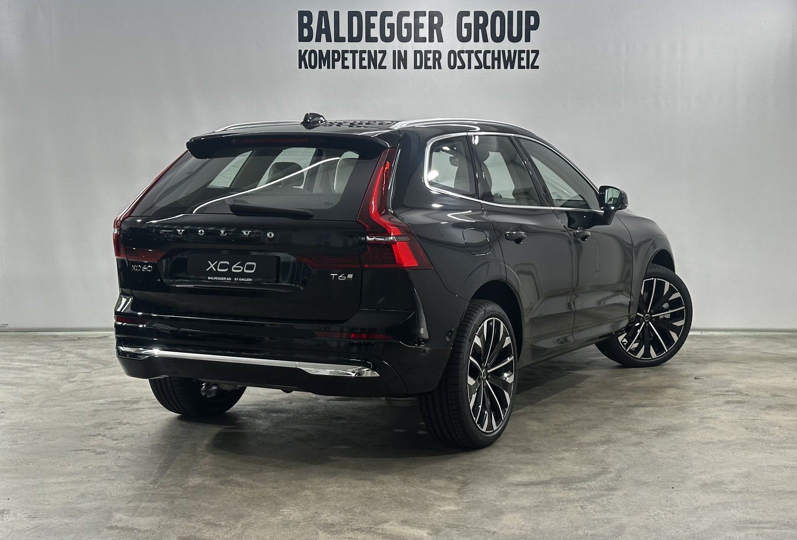 VOLVO XC60 2.0 T6 TE Ultra Bright eA, Full-Hybrid Petrol/Electric, New car, Automatic - 3