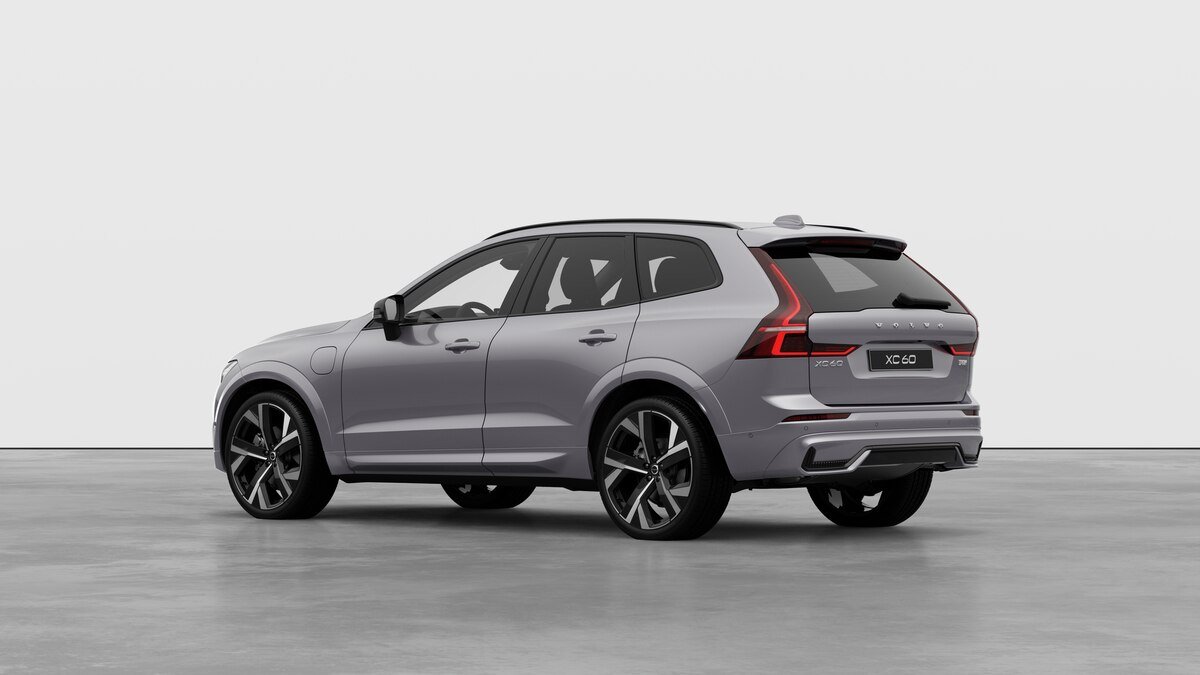 VOLVO XC60 2.0 T8 TE Ultra Dark eAWD, Hybride Rechargeable Essence/Électricité, Voiture nouvelle, Automatique - 2
