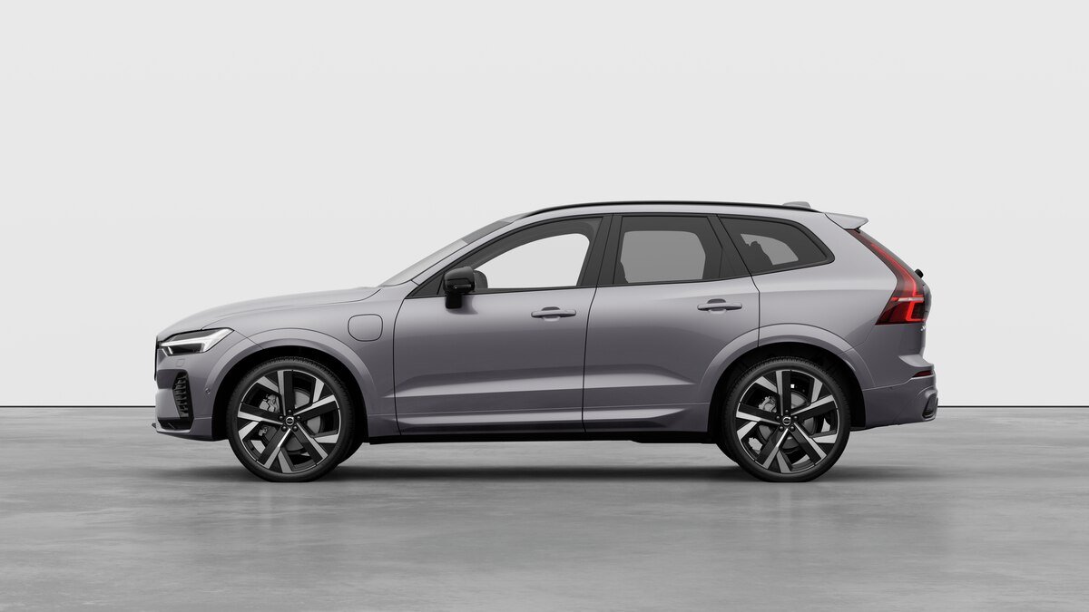 VOLVO XC60 2.0 T8 TE Ultra Dark eAWD, Hybride Rechargeable Essence/Électricité, Voiture nouvelle, Automatique - 3