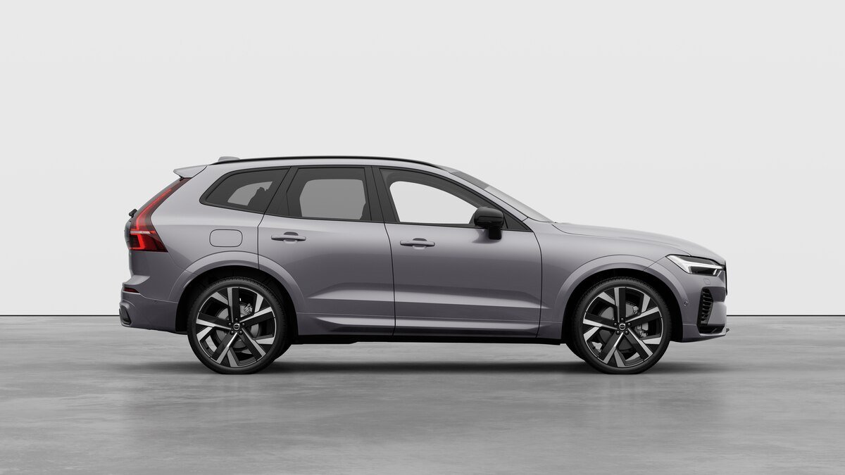 VOLVO XC60 2.0 T8 TE Ultra Dark eAWD, Hybride Rechargeable Essence/Électricité, Voiture nouvelle, Automatique - 4