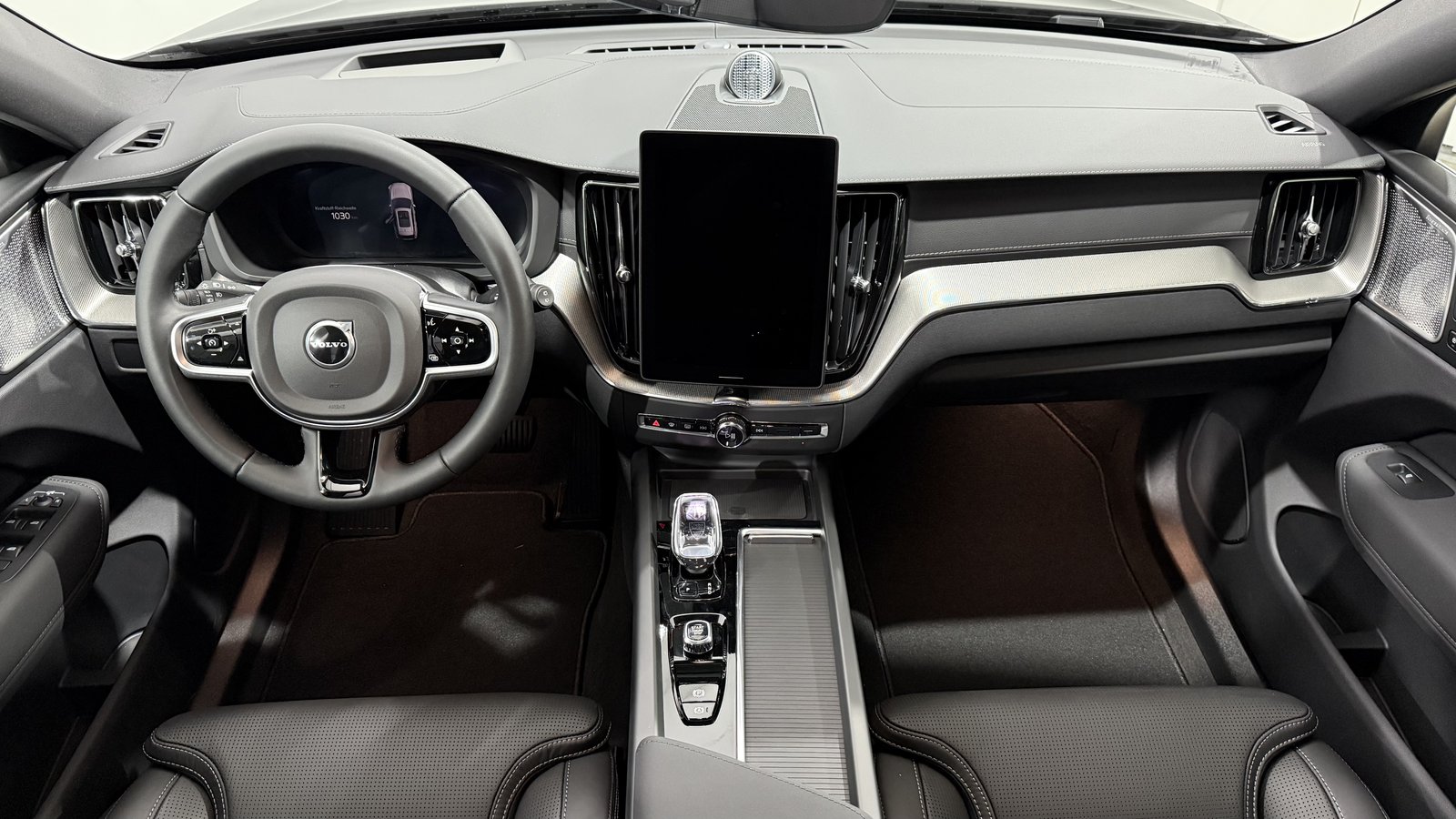 VOLVO XC60 2.0 T6 TE Black Edition e, Hybride Intégral Essence/Électricité, Voiture nouvelle, Automatique - 5
