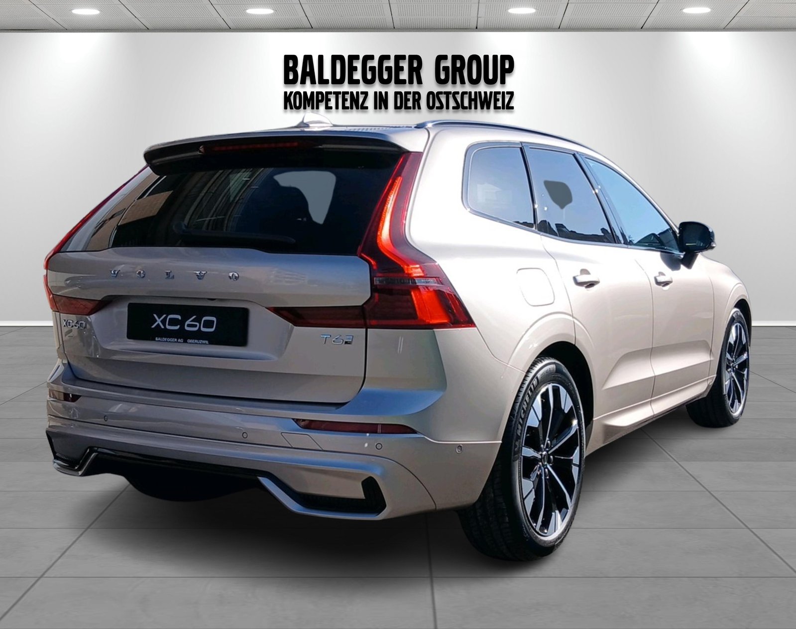 VOLVO XC60 2.0 T6 TE Ultra Dark eAWD, Full-Hybrid Petrol/Electric, New car, Automatic - 2