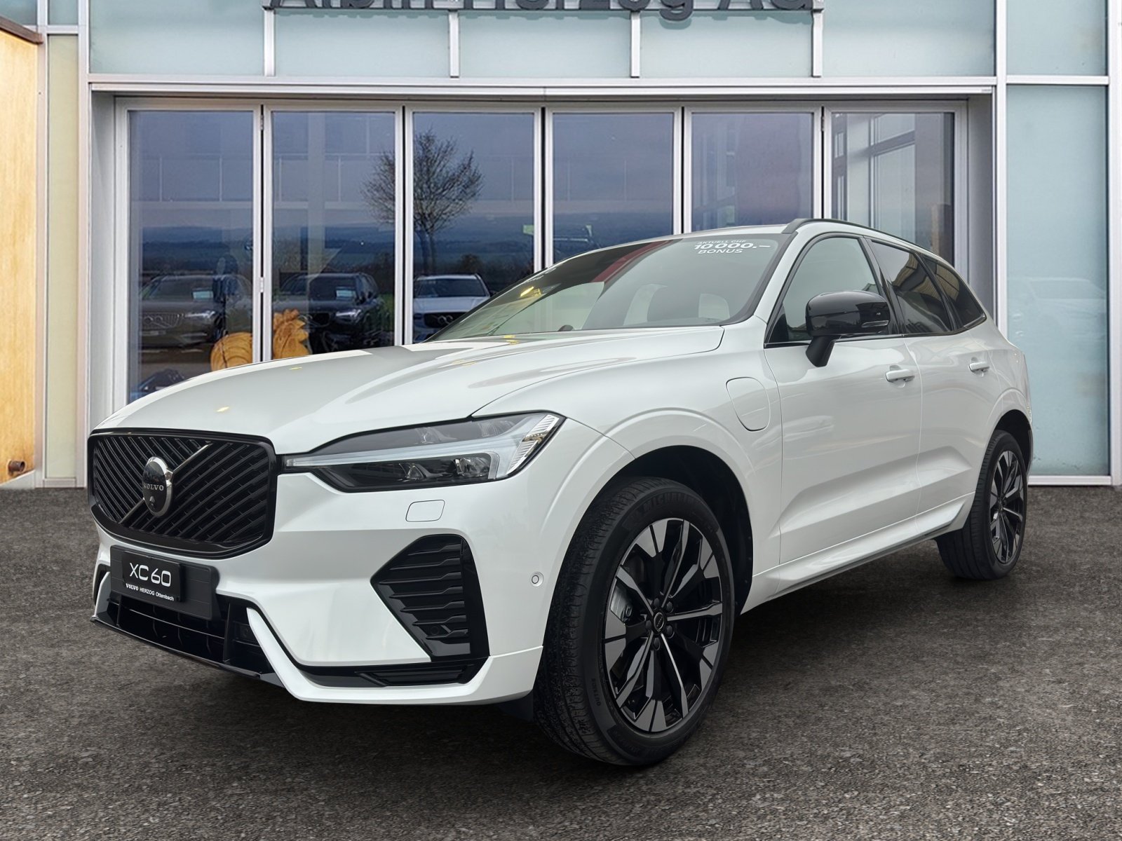VOLVO XC60 2.0 T8 TE Ultra Dark eAWD
