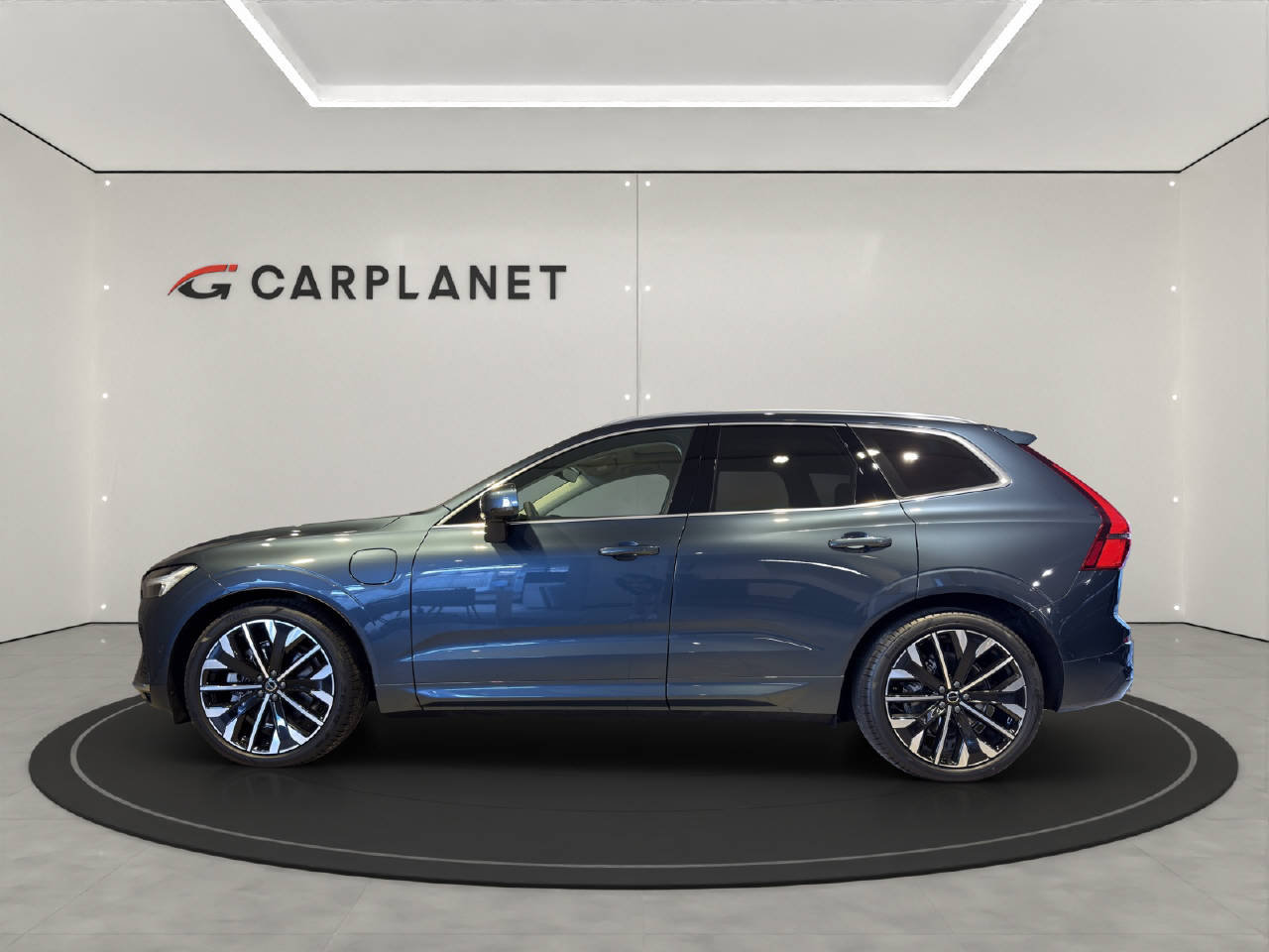 VOLVO XC60 2.0 T6 TE Ultra Bright eAWD, Hybride Rechargeable Essence/Électricité, Voiture nouvelle, Automatique - 2