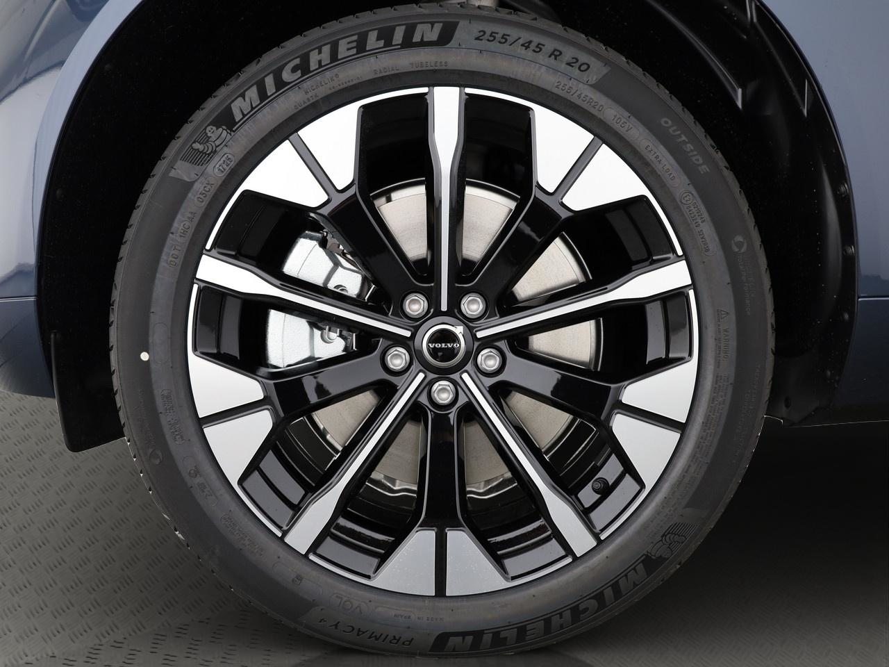 VOLVO XC60 2.0 T6 TE Plus Bright eAWD, Plug-in-Hybrid Benzin/Elektro, Neuwagen, Automatik - 6
