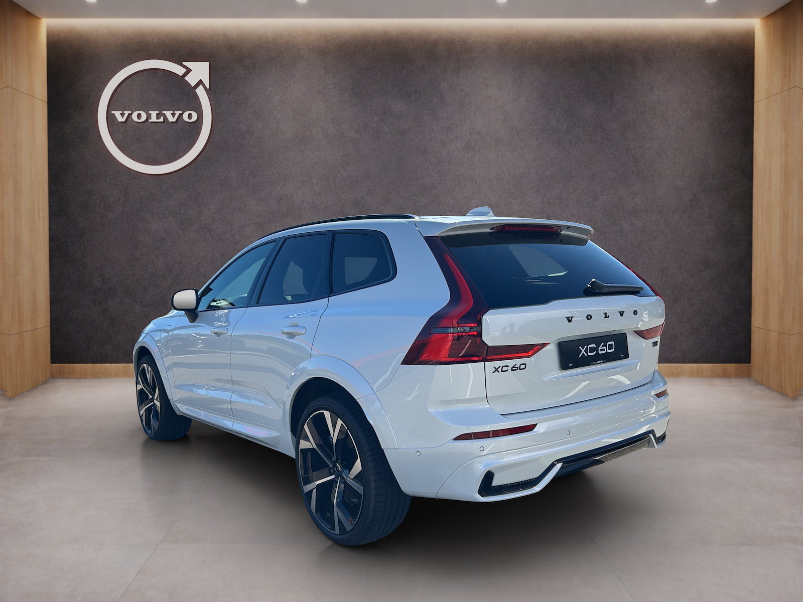 VOLVO XC60 2.0 T8 TE Black Edition eAWD, Plug-in-Hybrid Benzin/Elektro, Neuwagen, Automatik - 4