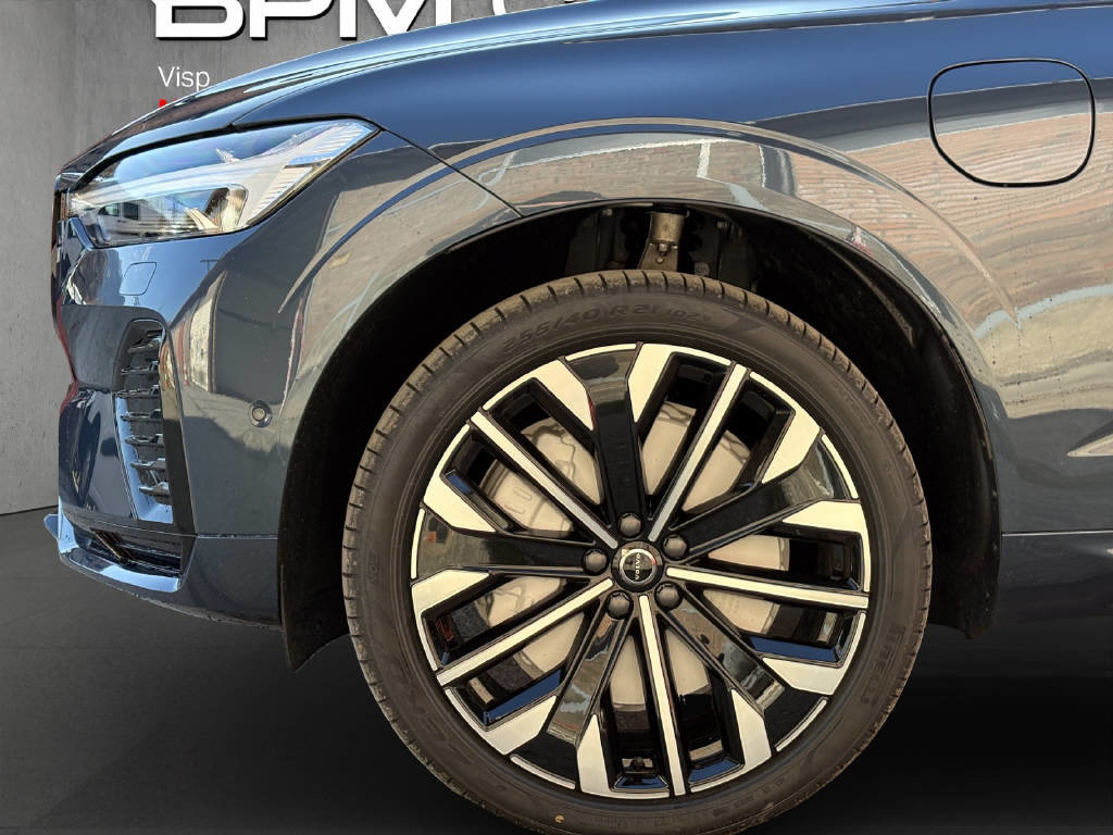 VOLVO XC60 2.0 T6 TE Ultra Dark eAWD, Plug-in-Hybrid Petrol/Electric, New car, Automatic - 7