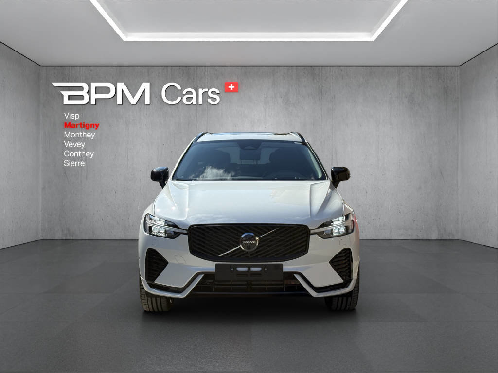 VOLVO XC60 2.0 T8 TE Ultra Dark eAWD, Plug-in-Hybrid Benzina/Elettrica, Auto nuove, Automatico - 2