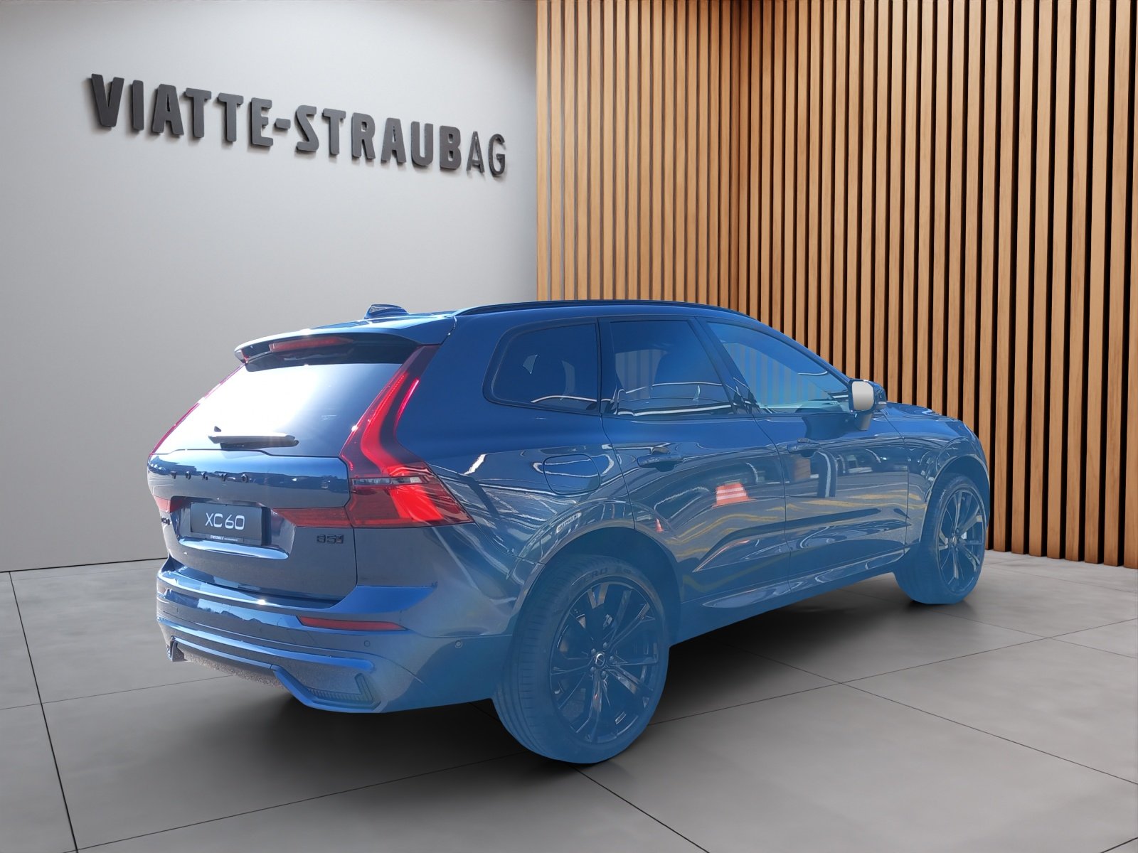 VOLVO XC60 2.0 B5 MH Black Edition AWD, Hybride Léger Essence/Électricité, Voiture nouvelle, Automatique - 5