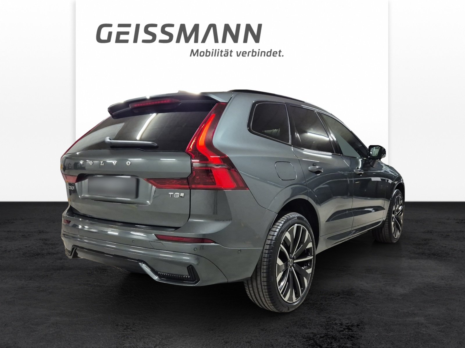 VOLVO XC60 2.0 T8 TE Ultra Dark eAWD, Plug-in-Hybrid Petrol/Electric, New car, Automatic - 7