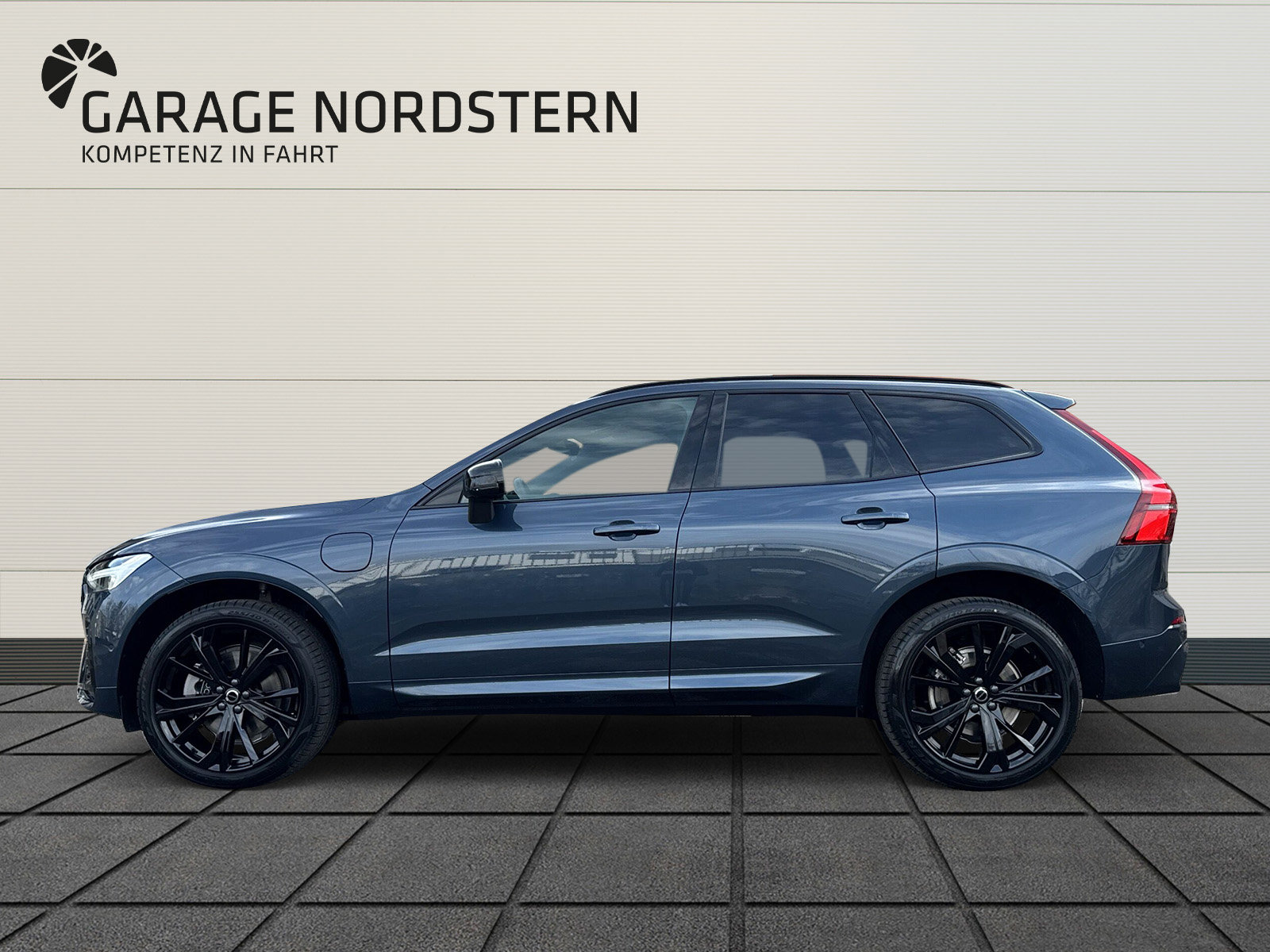 VOLVO XC60 2.0 T6 TE Black Edition eAWD, Plug-in-Hybrid Benzin/Elektro, Neuwagen, Automatik - 3