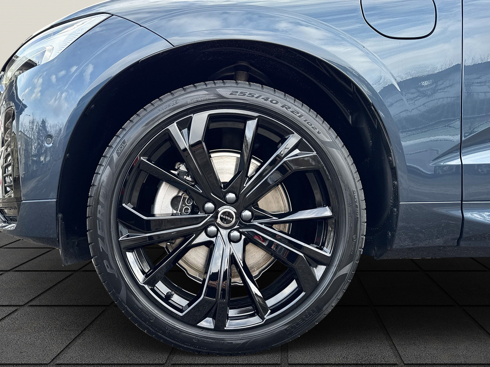 VOLVO XC60 2.0 T6 TE Black Edition eAWD, Plug-in-Hybrid Benzin/Elektro, Neuwagen, Automatik - 6