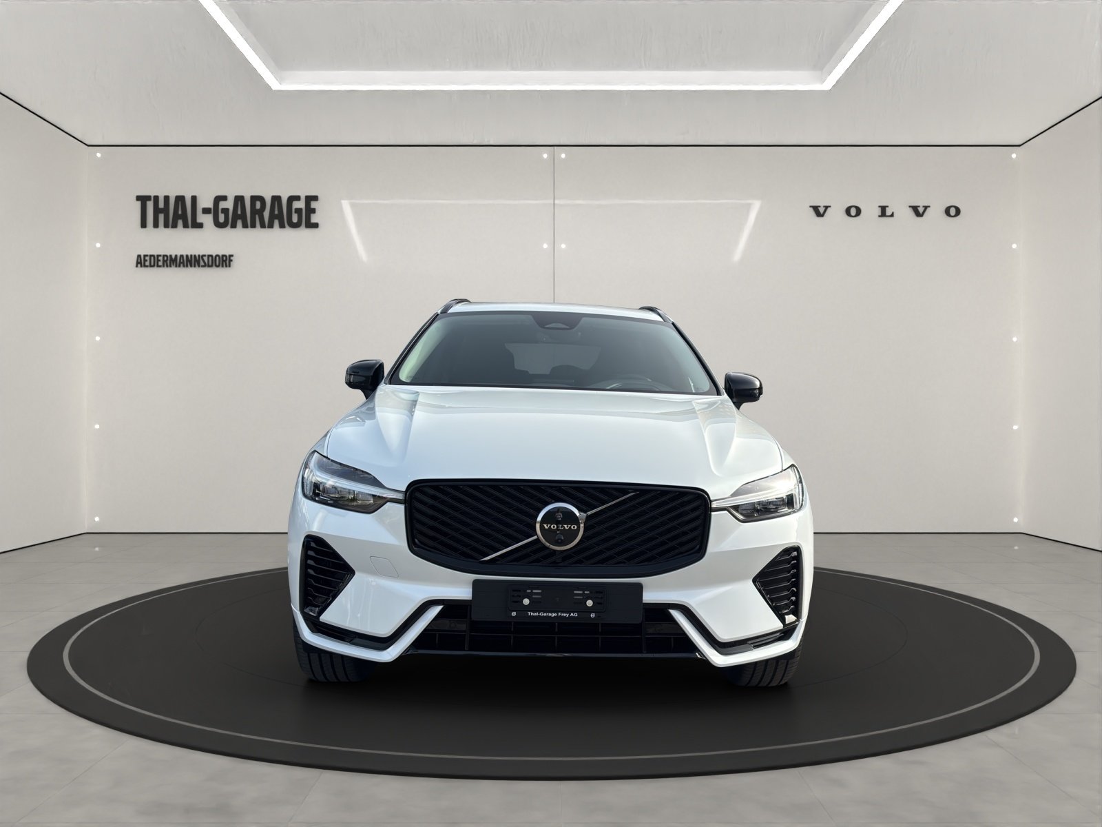 VOLVO XC60 2.0 T6 TE Plus Dark eAWD, Plug-in-Hybrid Benzin/Elektro, Neuwagen, Automatik - 6